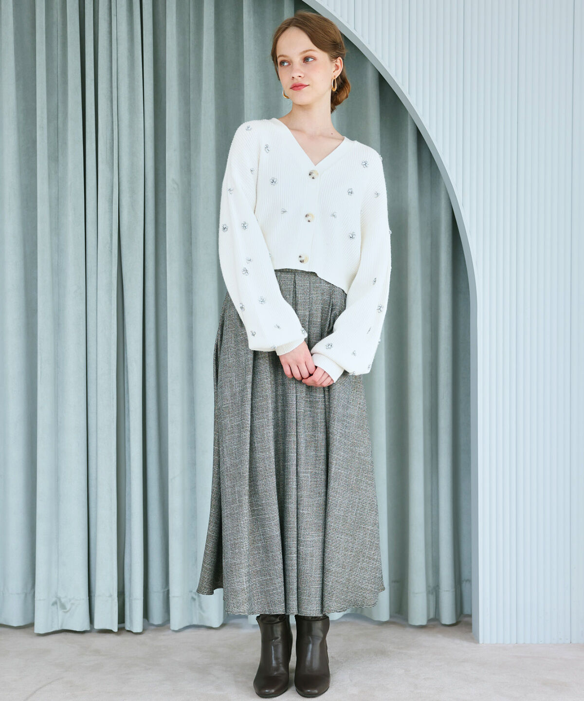 アンドクチュール「ラメツィードフレスカート」|フレア|