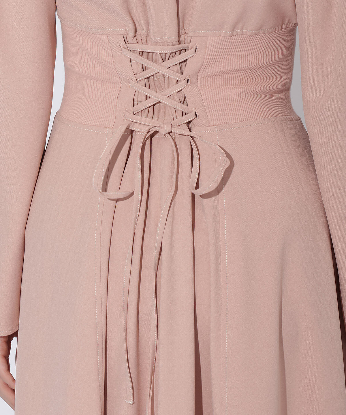 アンドクチュール「ウエストリブフロントジップワンピース」|ワンピース|