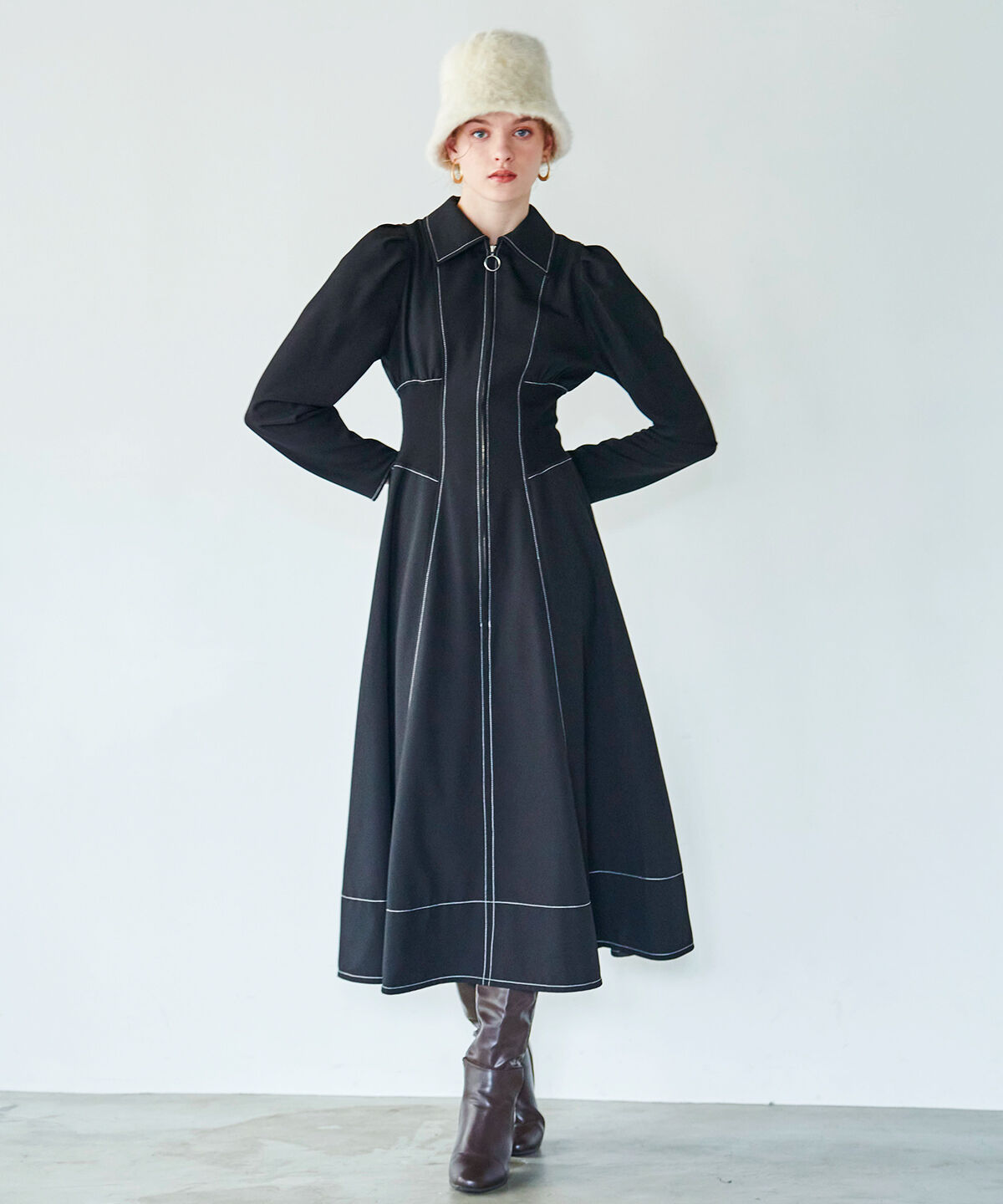 アンドクチュール「ウエストリブフロントジップワンピース」|ワンピース|