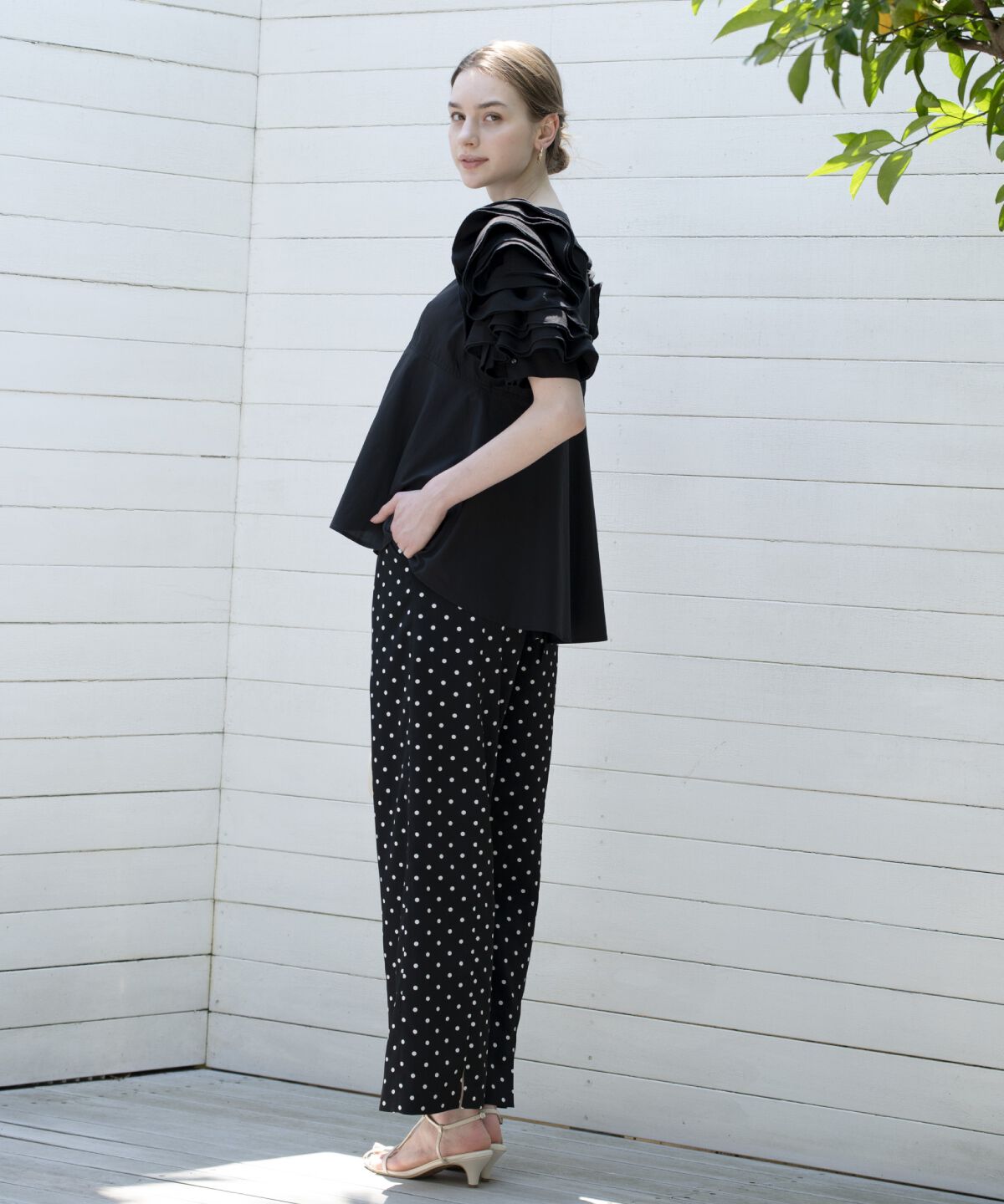 アンドクチュール「バックスリットワイドパンツ」|その他|