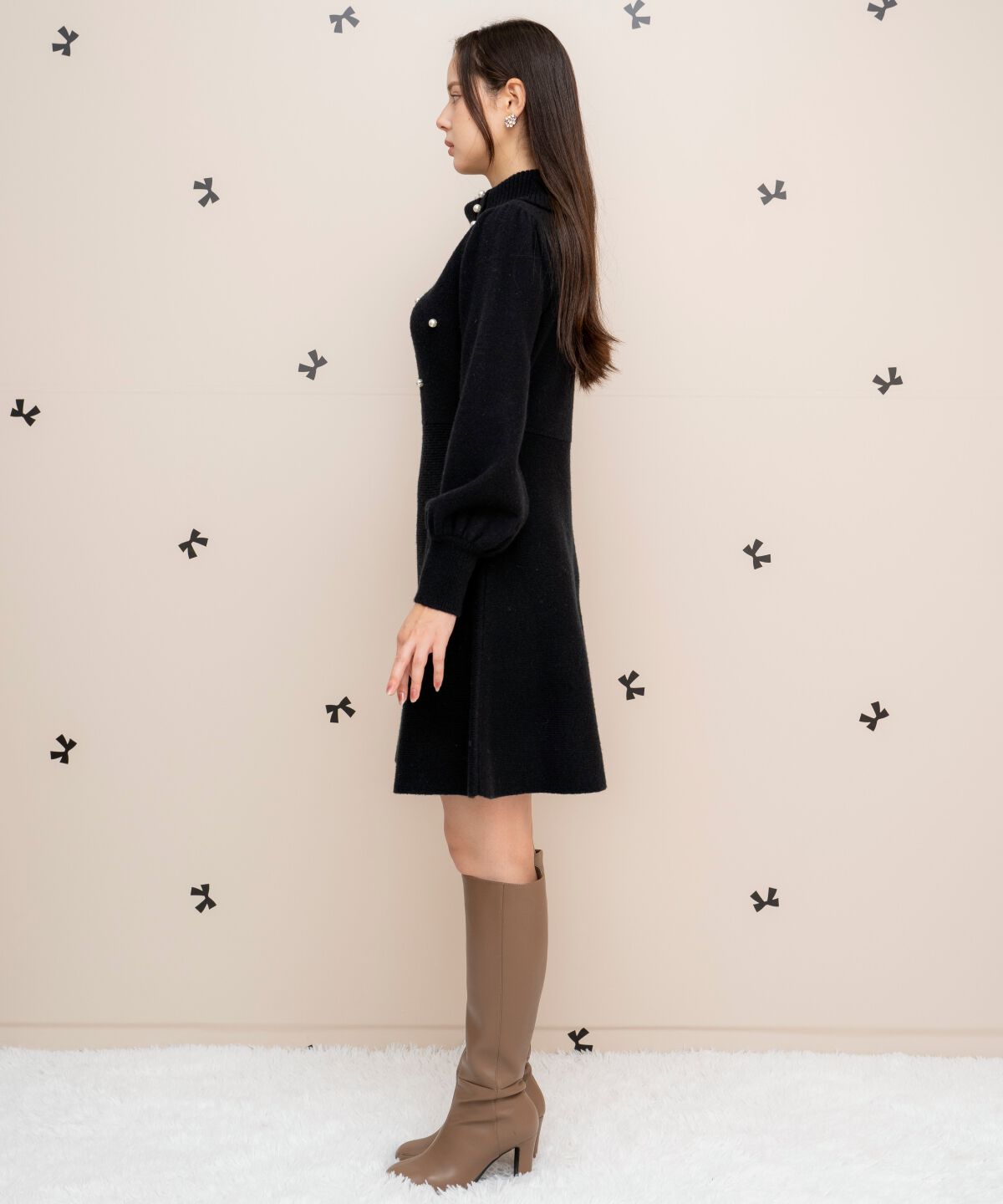 WILLSELECTION「パール付きタートルネックニットワンピース」|ワンピース|