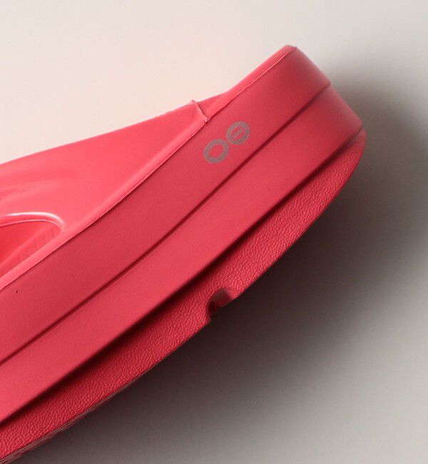 ODETTE E ODILE「＜OOFOS＞Oomega」|サンダル|