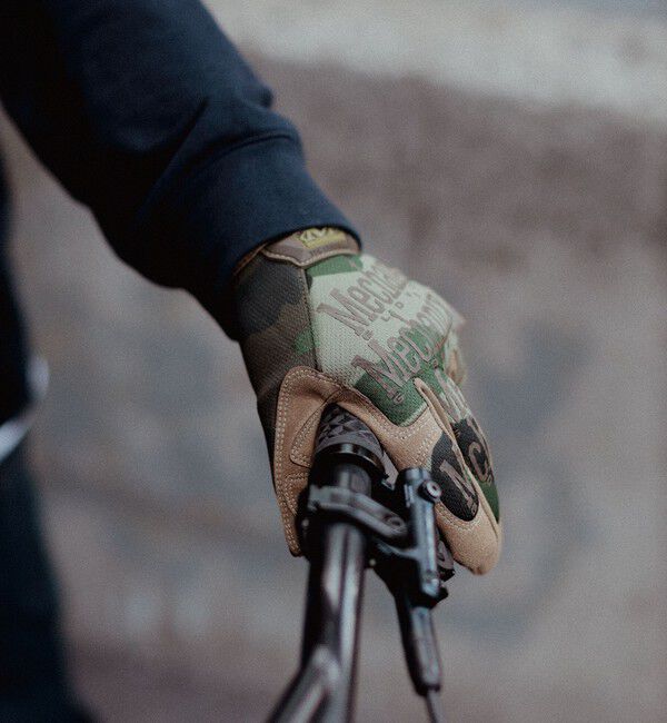 BEAMS「MECHANIX WEAR / THE ORIGINAL(R) ワークグローブ」|フィギュア・ホビー|WOODLAND_CAMO