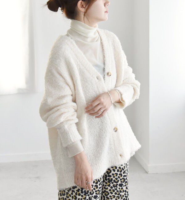 quaranciel「quaranciel:〈手洗い可能〉フェザーヤーン Vネック ラメ ニット カーディガン」|カーディガン|