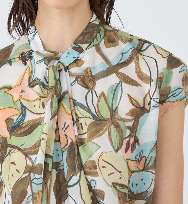 TOMORROWLAND collection「ミューラルリーフプリント ツイストドレープブラウス」|シャツ・ブラウス|