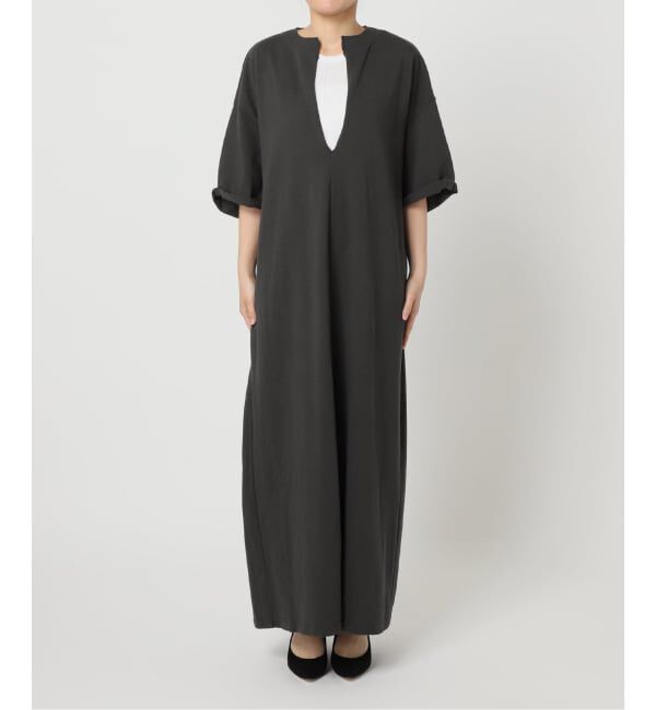  「KEY NECK COTTON DRESS：ワンピース」|ワンピース|