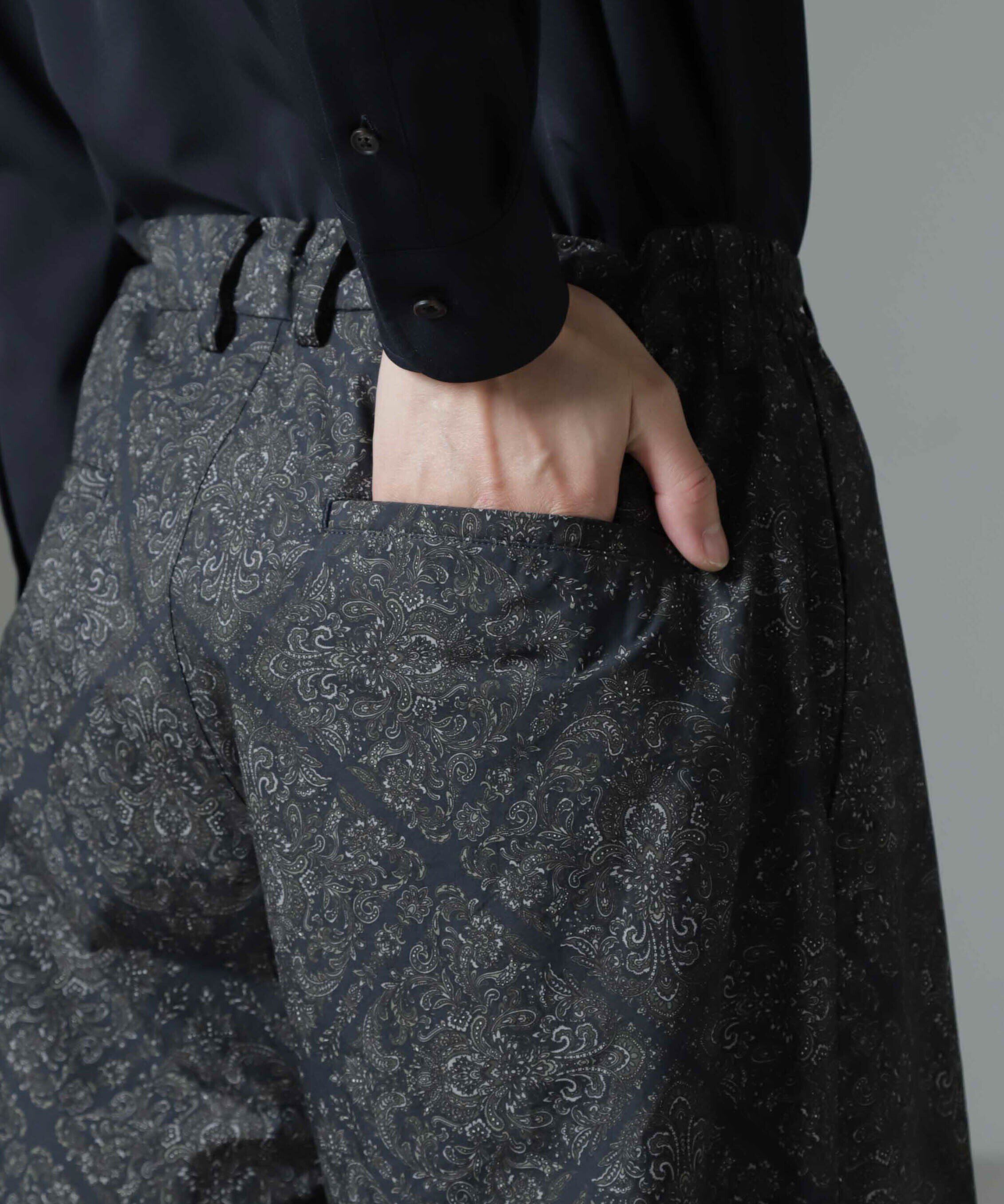 nano･universe「オリジナルパターンイージーパンツ」|チノ|