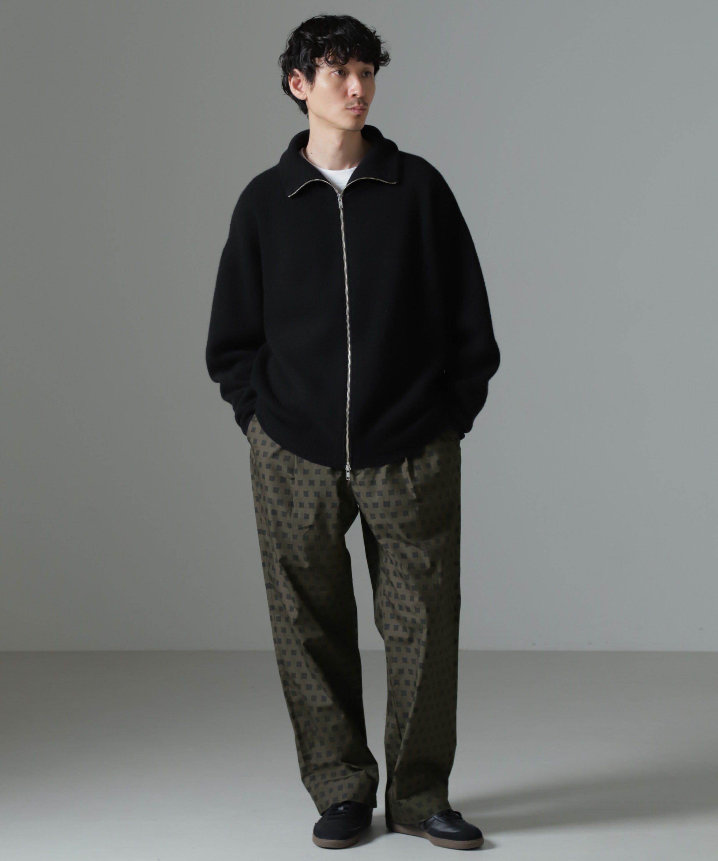 nano･universe「オリジナルパターンイージーパンツ」|チノ|