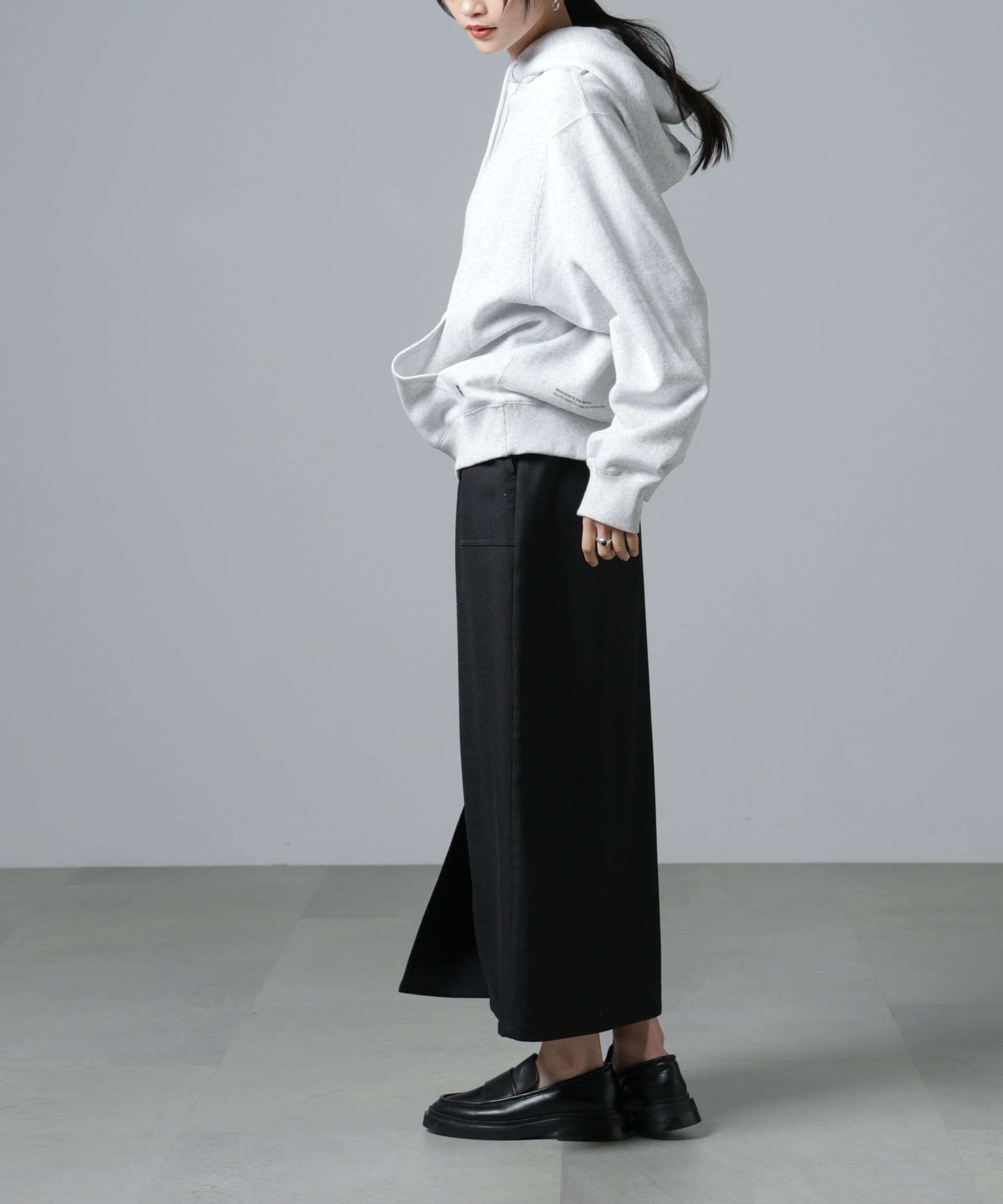 nano･universe「フロントスリットタイトナロースカート」|スカート|