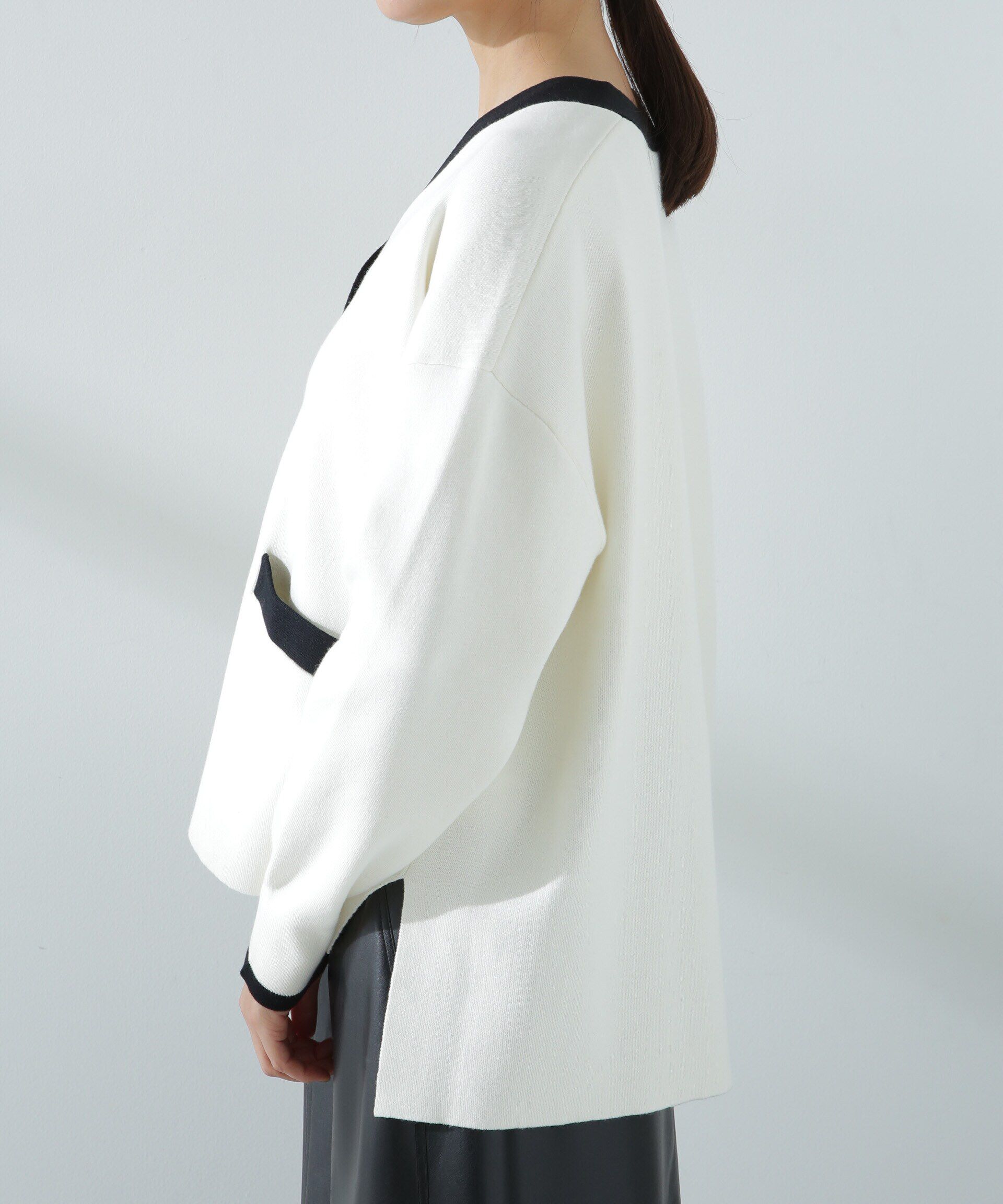 nano･universe「バイカラースムースカーディガン」|ニット・セーター|