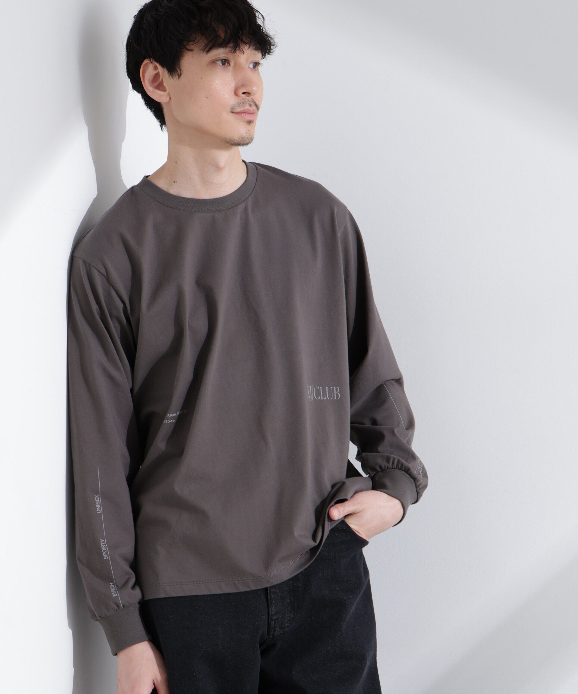 nano･universe「｢NJ/CLUB｣ ロゴプリントロングスリーブTシャツ」|Tシャツ・カットソー|チャコール3