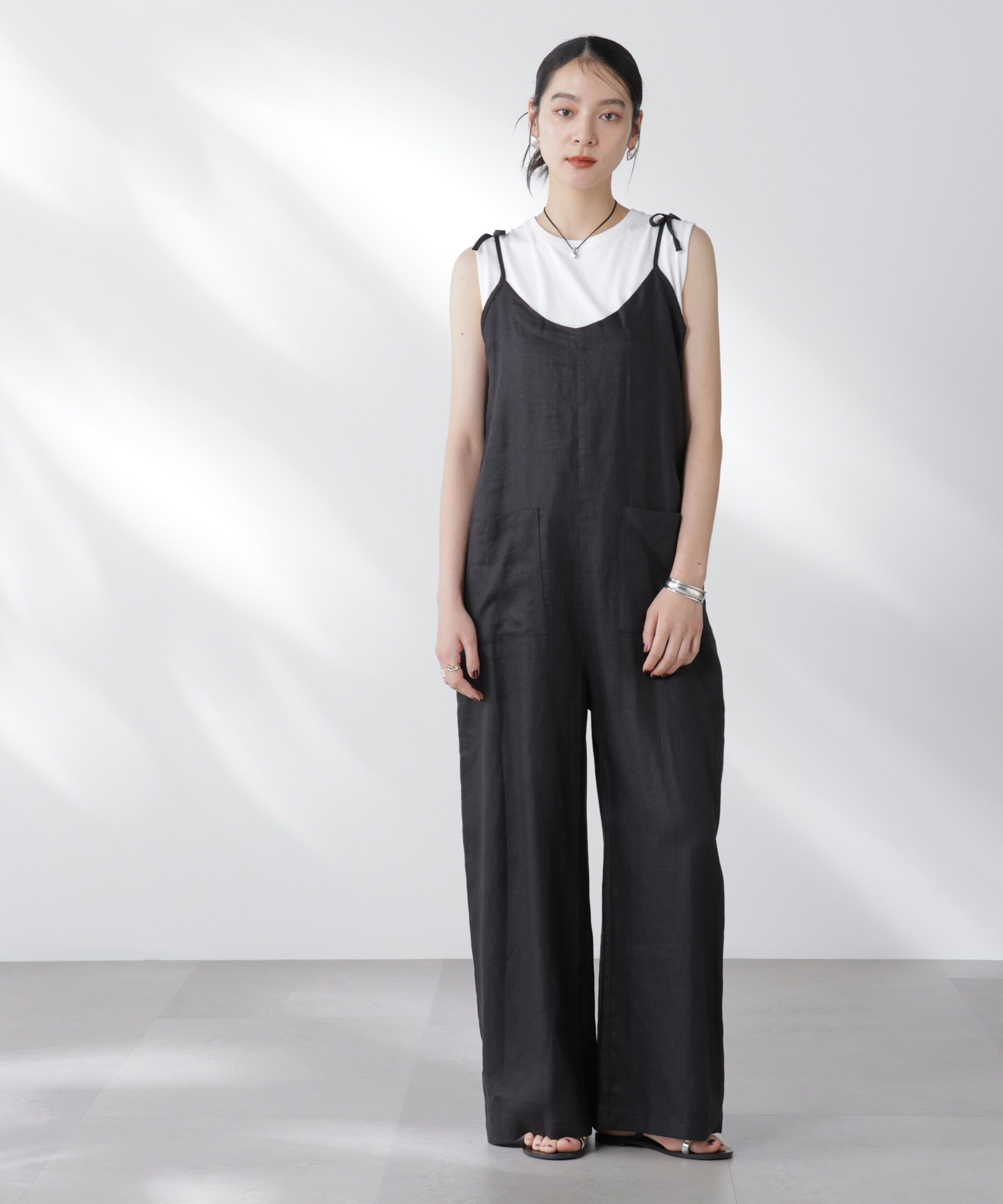nano･universe「RITA ROW/BEAM JUMPSUIT」|ワンピース|ブラック