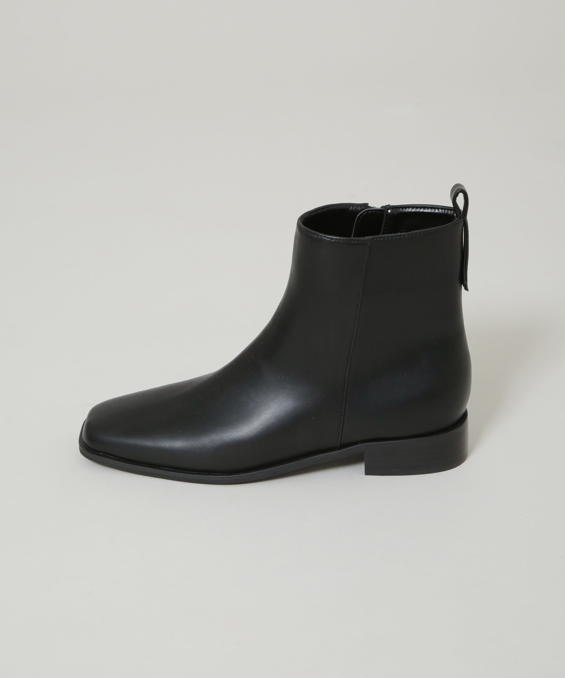 nano･universe「スクエアトゥフラットブーツ」|ビジネス・ドレスシューズ|