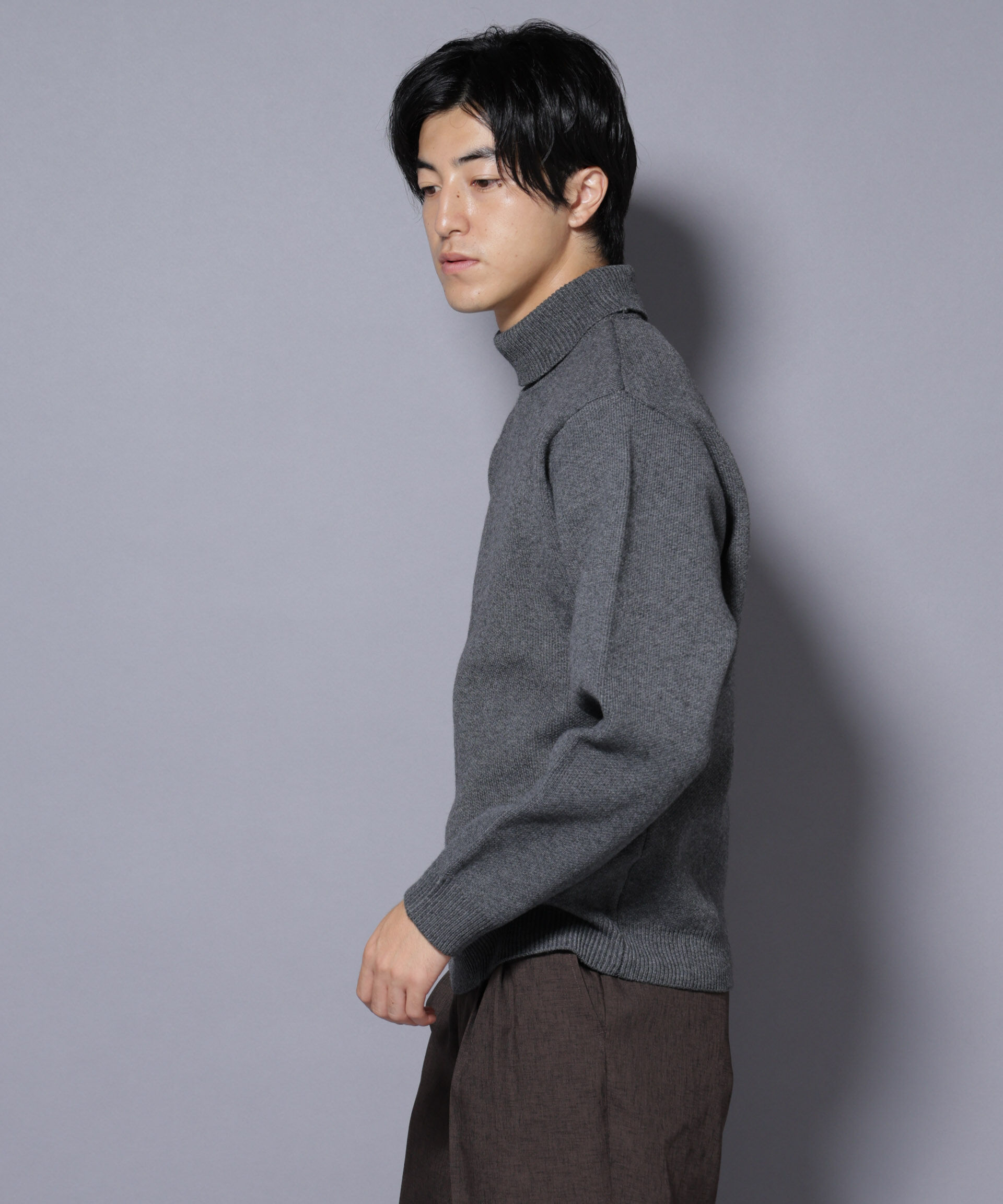 nano･universe「PBTストレッチタートルネックニット」|ニット・セーター|