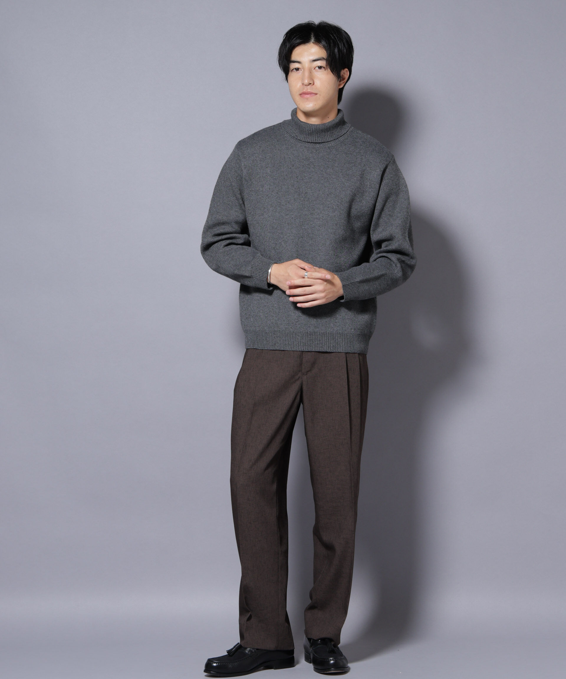 nano･universe「PBTストレッチタートルネックニット」|ニット・セーター|