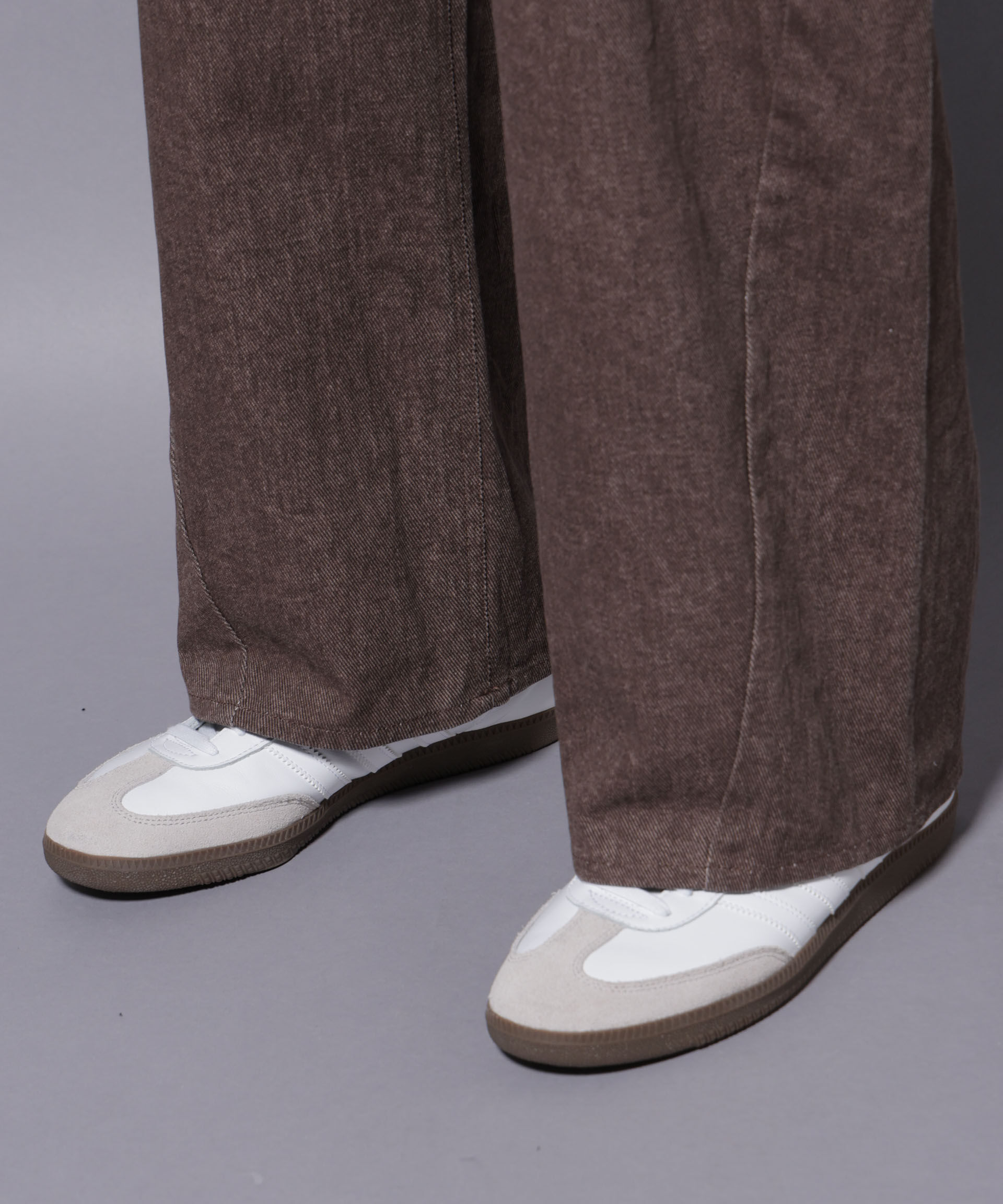 nano･universe「ピグメント 3Dパンツ」|チノ|