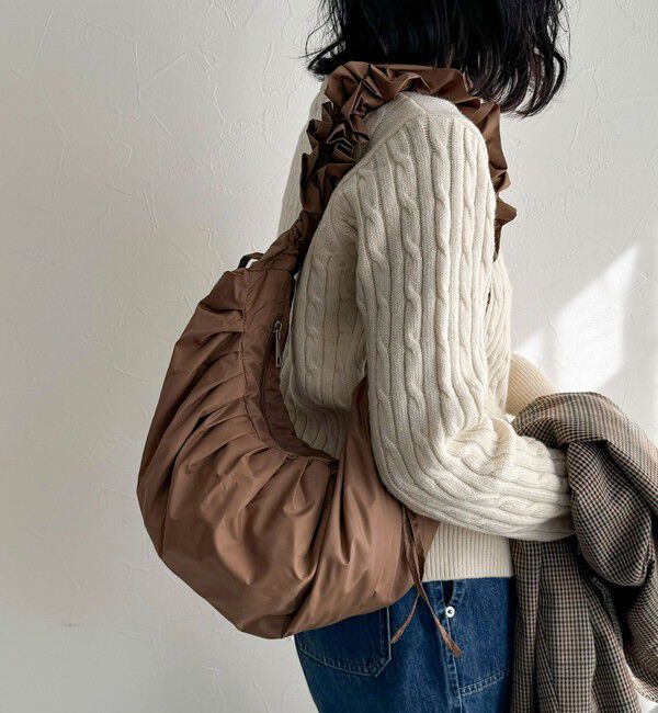 fredy emue「シャーリングクロワッサンショルダーバッグ」|ショルダー・メッセンジャー|