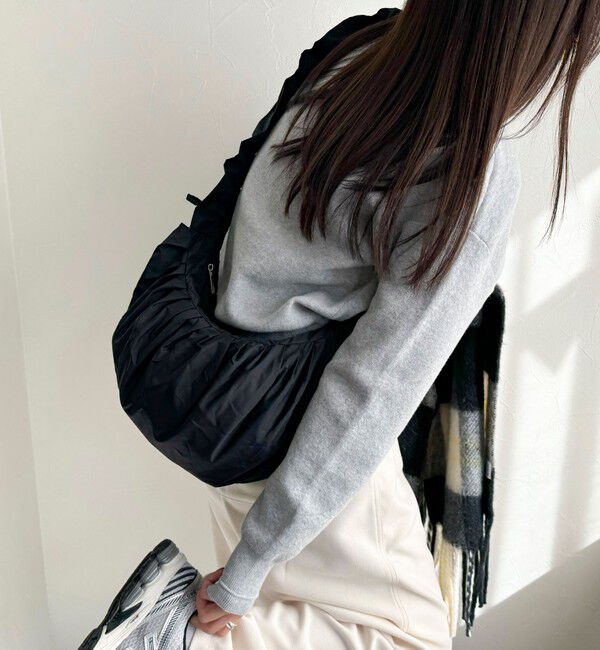 fredy emue「シャーリングクロワッサンショルダーバッグ」|ショルダー・メッセンジャー|