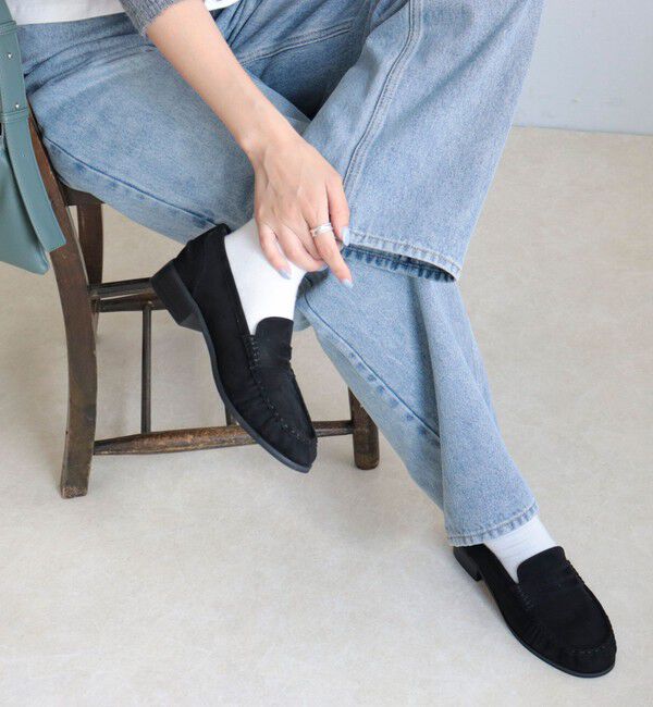 fredy emue「ポリスエードギャザーローファー」|その他|ブラック