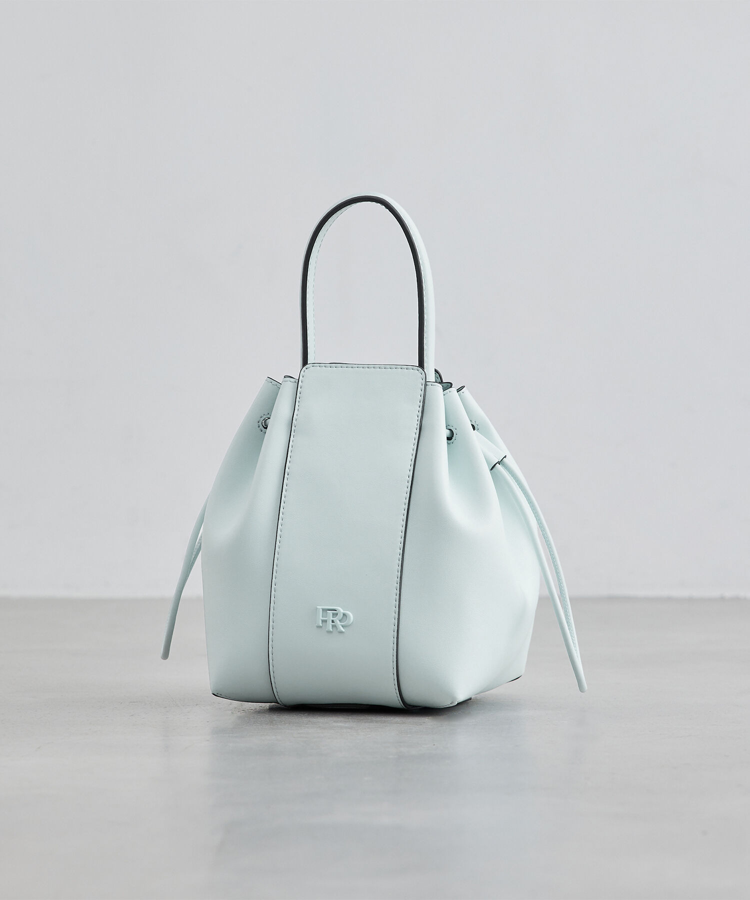 ROPE「【追加生産・新色登場】RPロゴ スプリットレザードロストミドルバッグ」|ハンドバッグ|サックス(48)