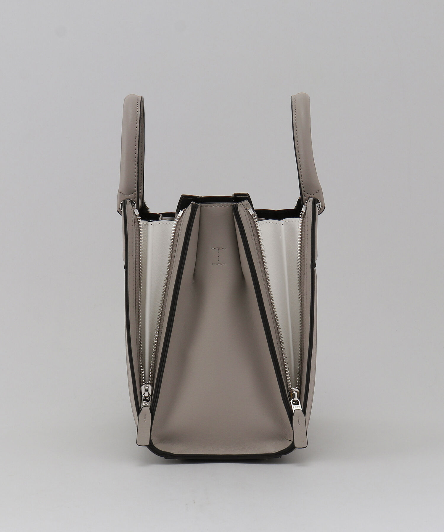 E'POR「【E'POR】W BAG Medium（ダブリュー バッグ ミディアム）」|ハンドバッグ|