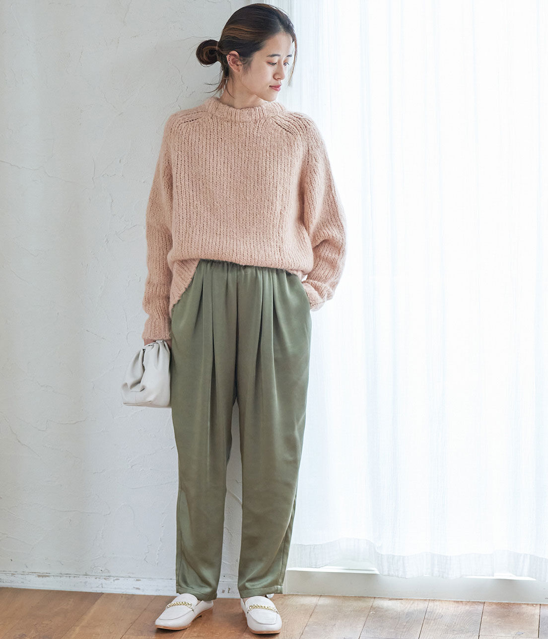 VIS「厚手サテンリラックステーパードパンツ」|その他|