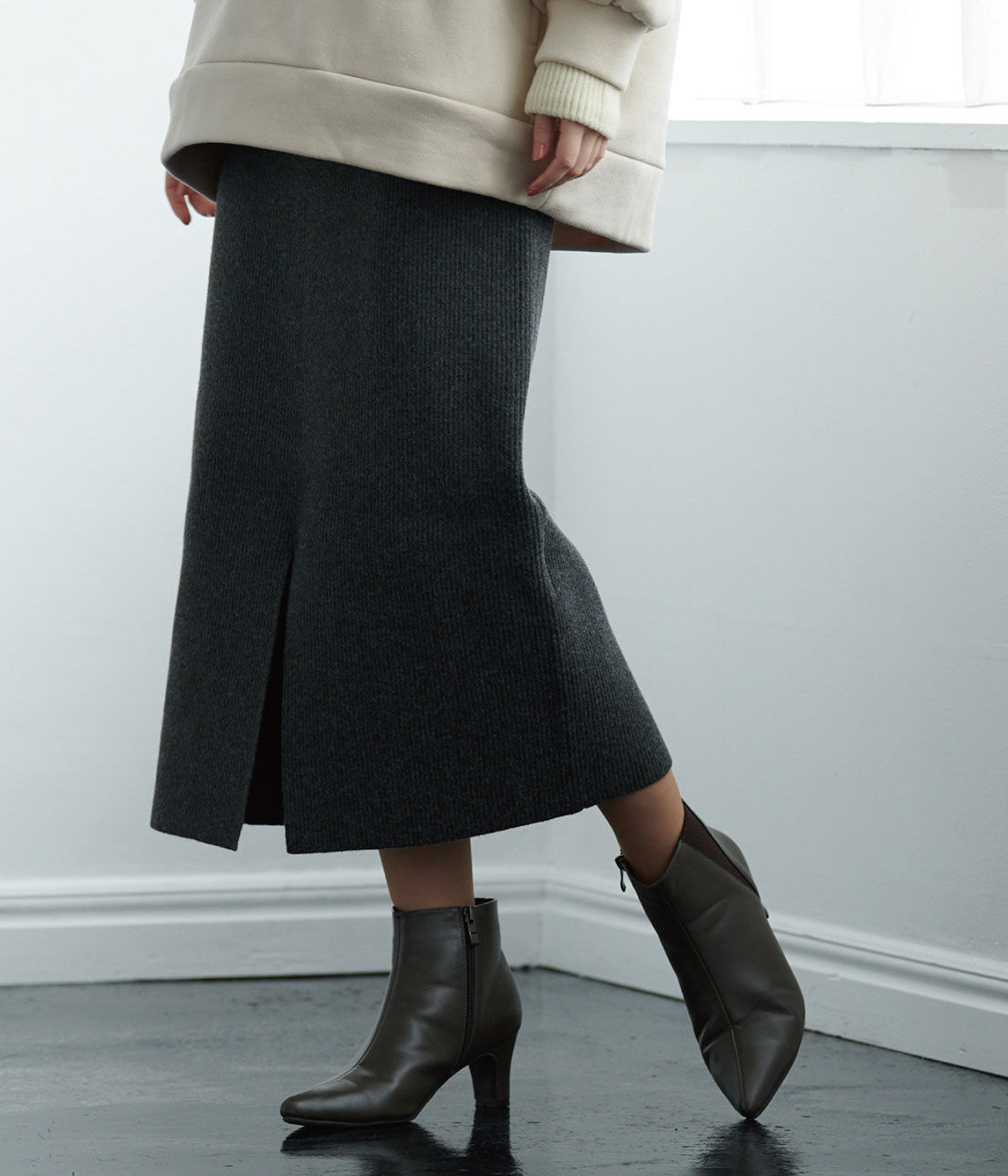 VIS「【セットアップ対応】フロントワイドリブニットスカート」|スカート|