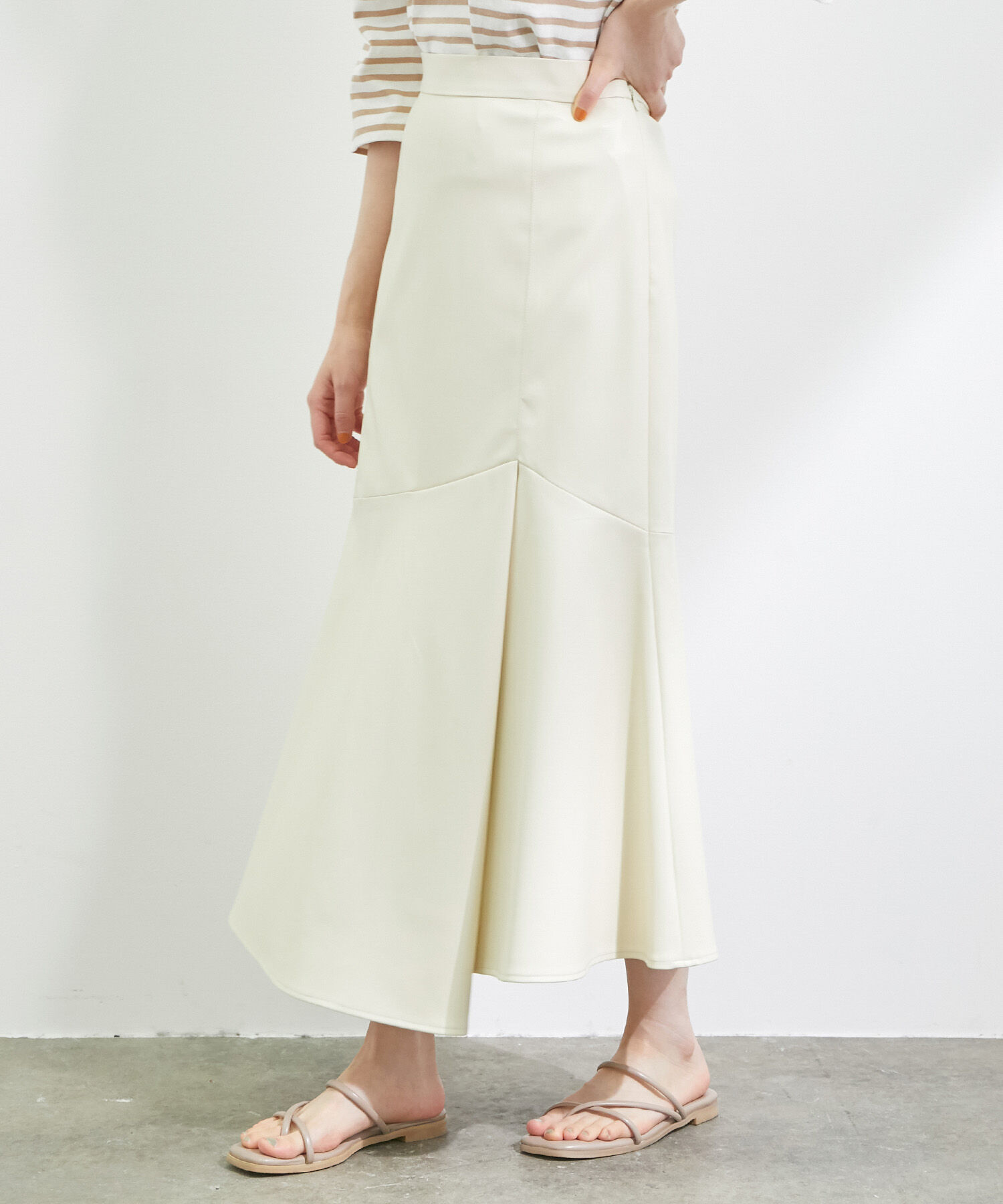 VIS「【ヴィーガンエコレザー】イレヘムスカート」|スカート|