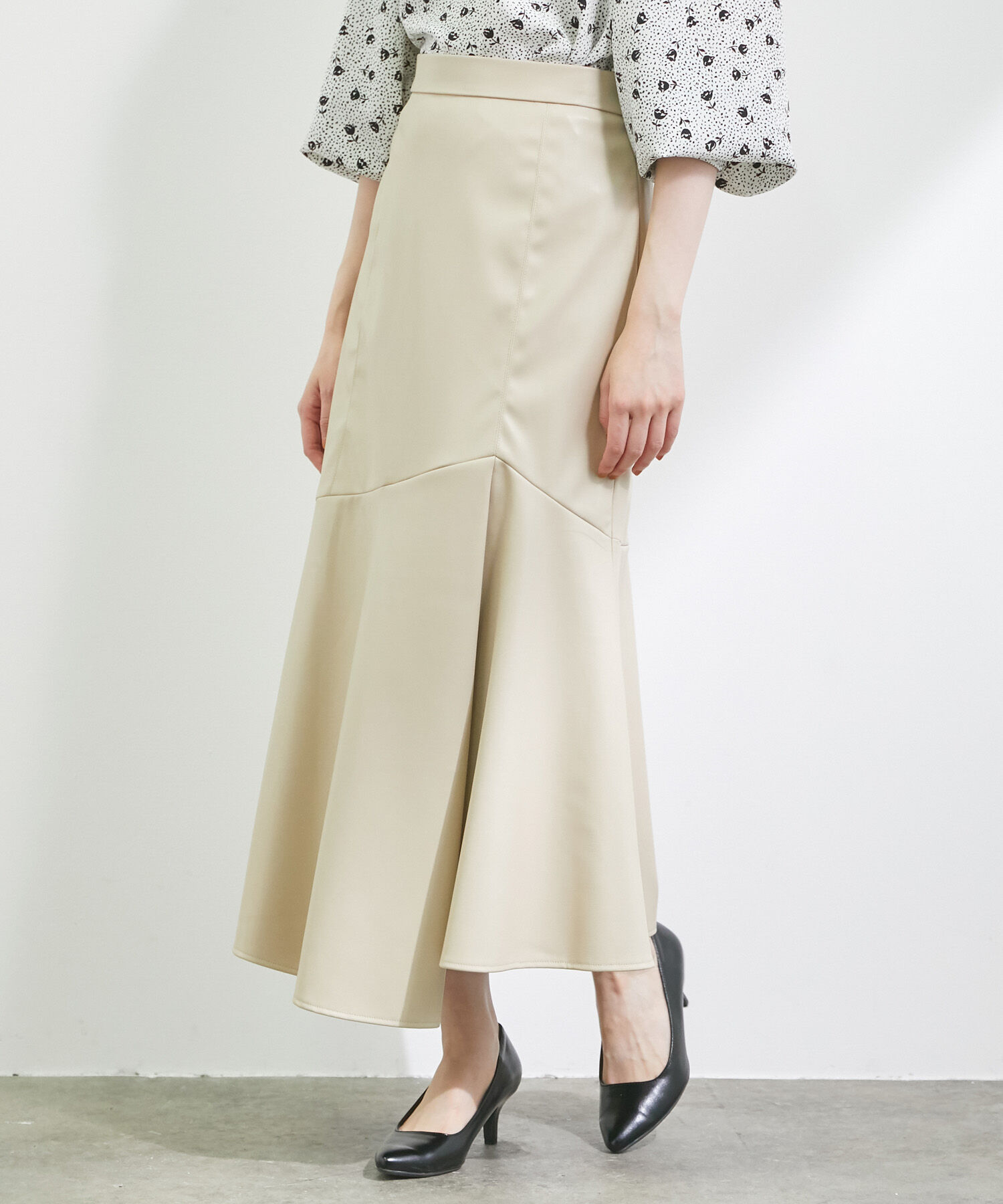 VIS「【ヴィーガンエコレザー】イレヘムスカート」|スカート|
