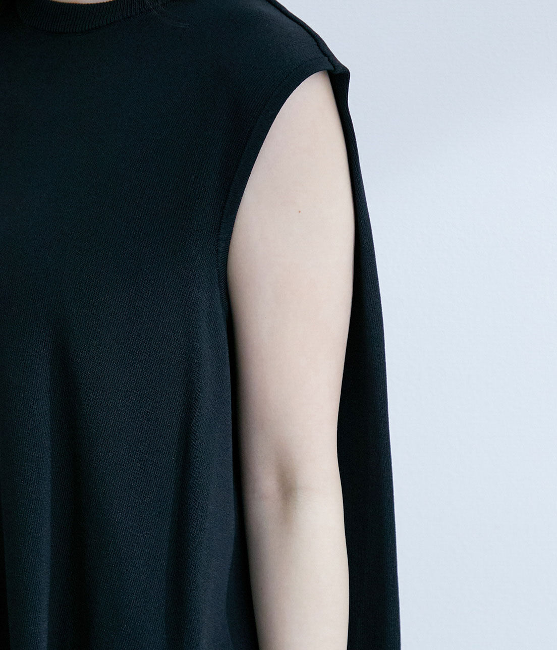 VIS「【TV着用】バックデザイン肩タックチュニックプルオーバー」|その他|