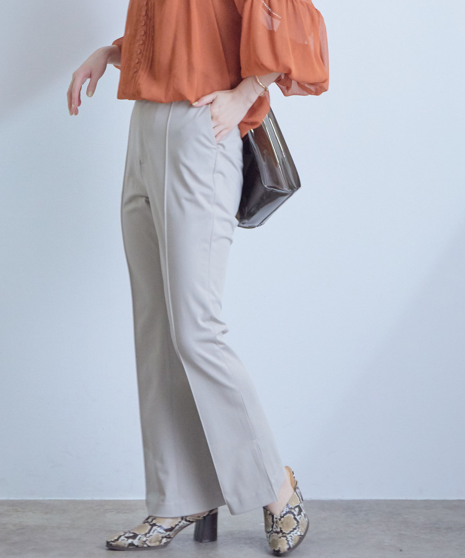 VIS「【TV着用】【接触冷感】クールビューティフレアパンツ」|その他|グレー系(09)