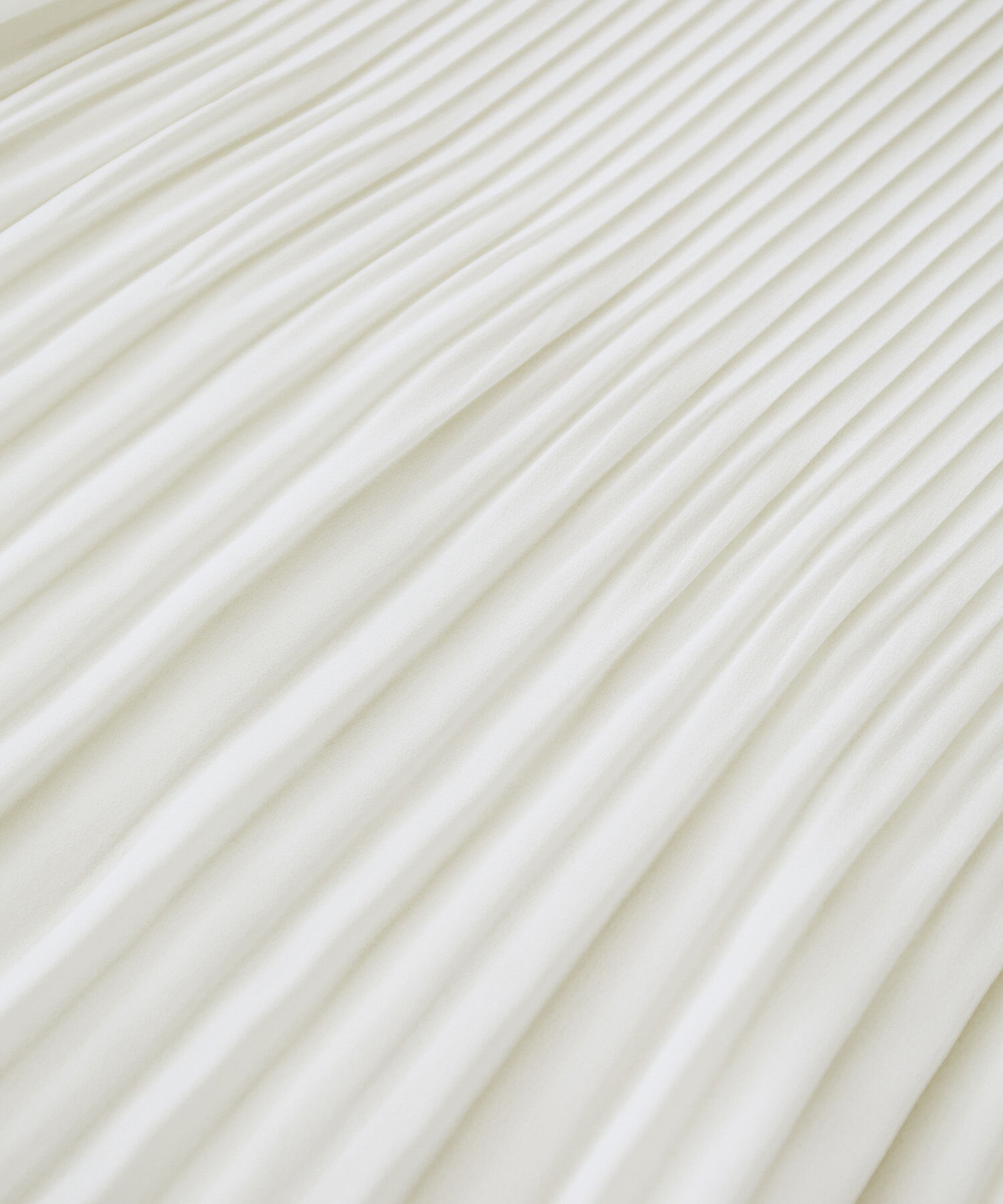 VIS「【洗濯機可】ドット＆無地シフォンバックリボンブプリーツブラウス」|シャツ・ブラウス|