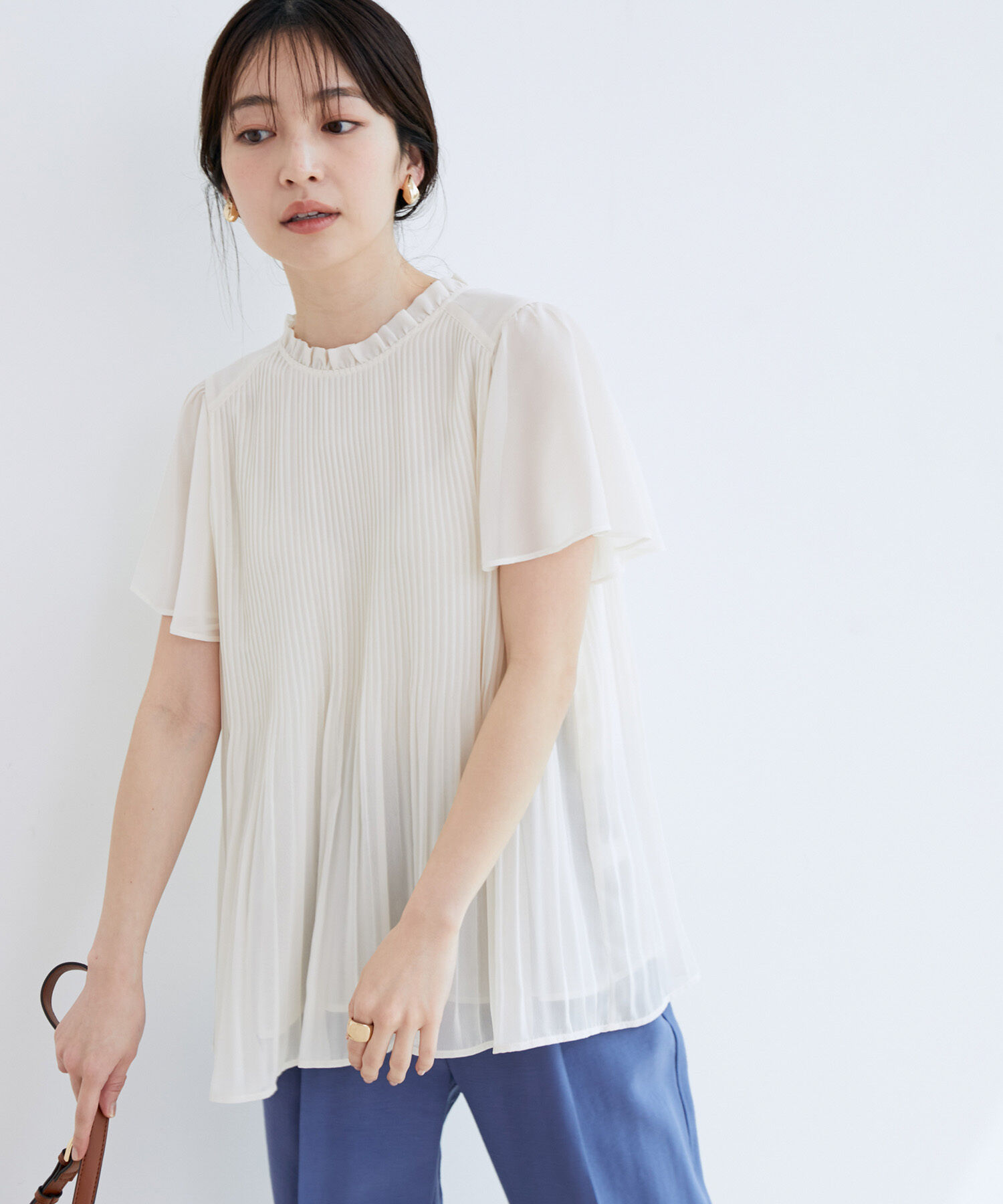 VIS「【洗濯機可】ドット＆無地シフォンバックリボンブプリーツブラウス」|シャツ・ブラウス|