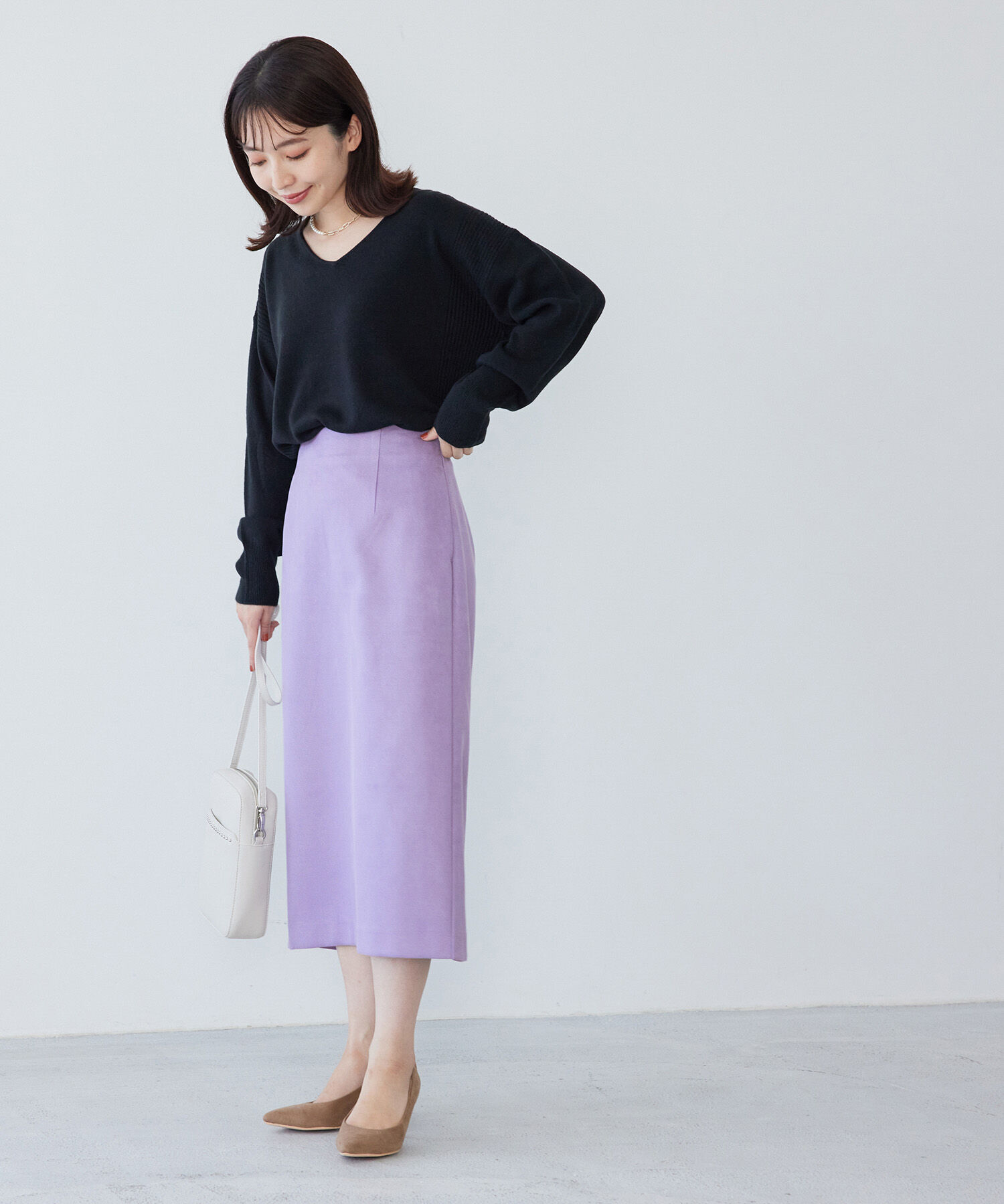 VIS「【選べる着丈】程よいストレッチ感。ベロアタッチタイトスカート」|スカート|