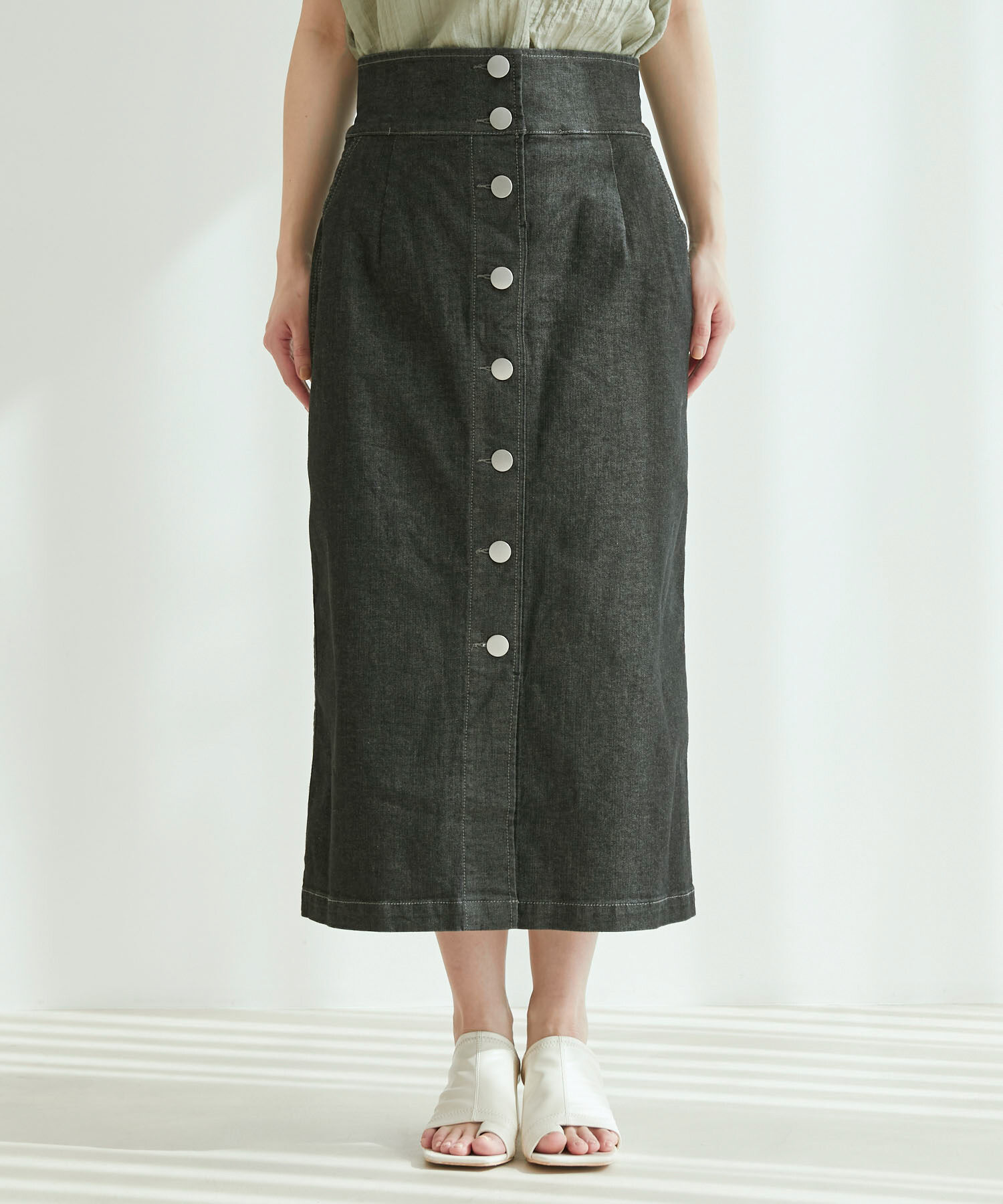 vis-a-vis「【WEB限定】【追加生産】ストレッチ性抜群。デニムIラインハイウェストスカート」|スカート|