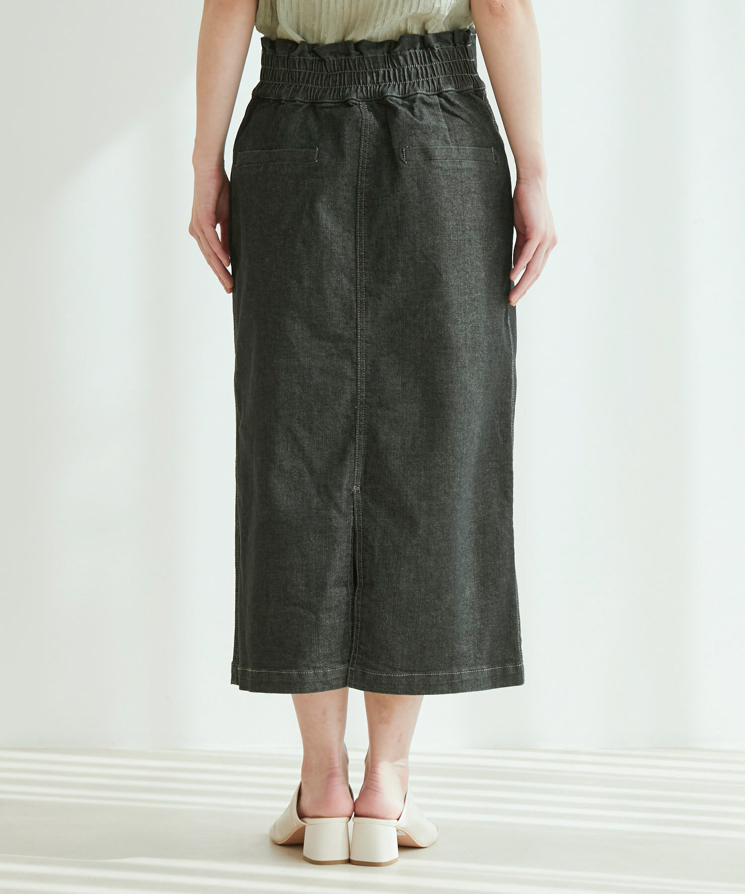 vis-a-vis「【WEB限定】【追加生産】ストレッチ性抜群。デニムIラインハイウェストスカート」|スカート|