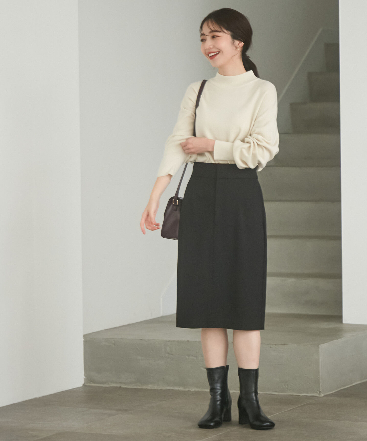 VIS「【HOT BEAUTY STRETCH】暖かく動きやすいタイトスカート」|スカート|