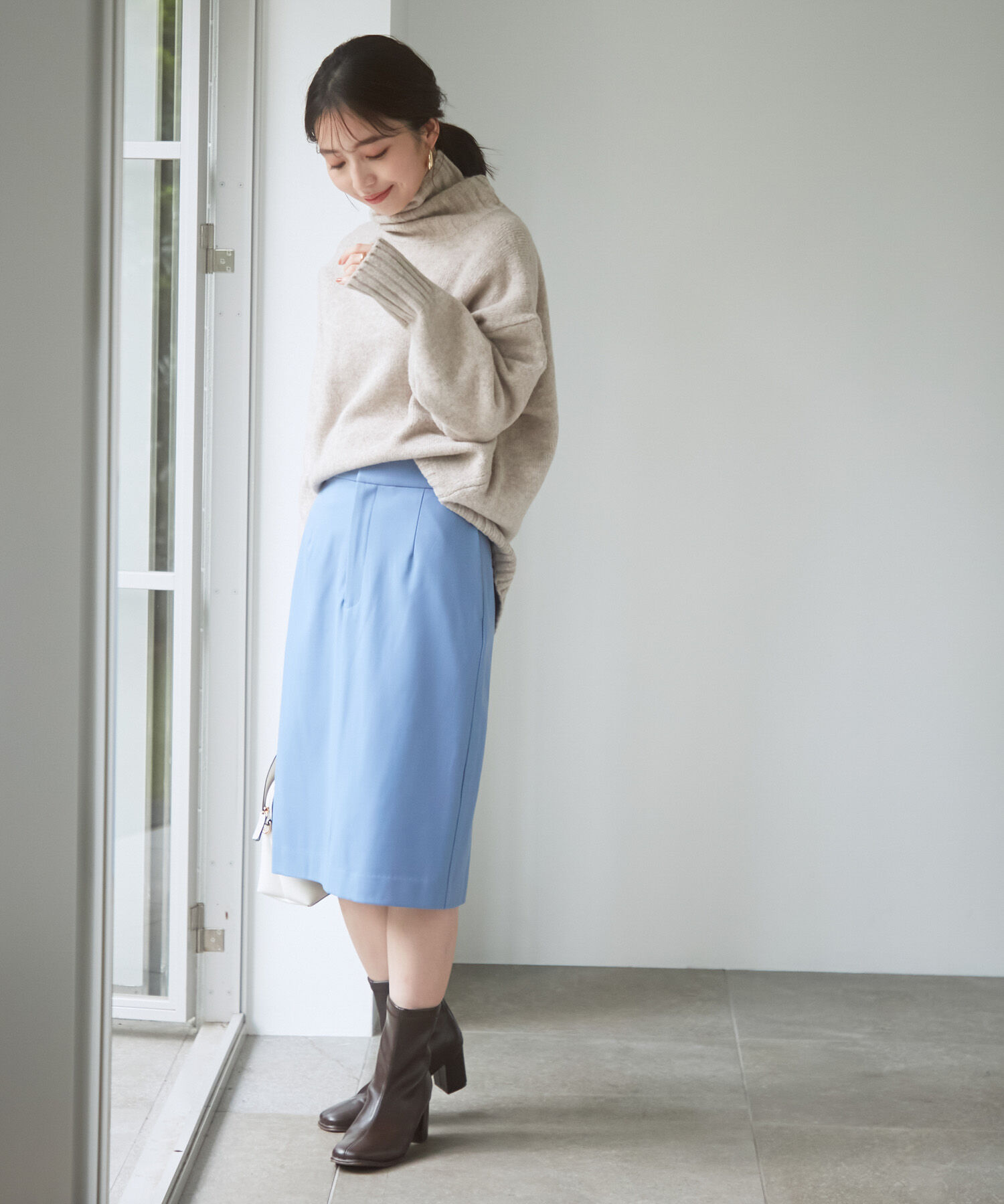 VIS「【HOT BEAUTY STRETCH】暖かく動きやすいタイトスカート」|スカート|