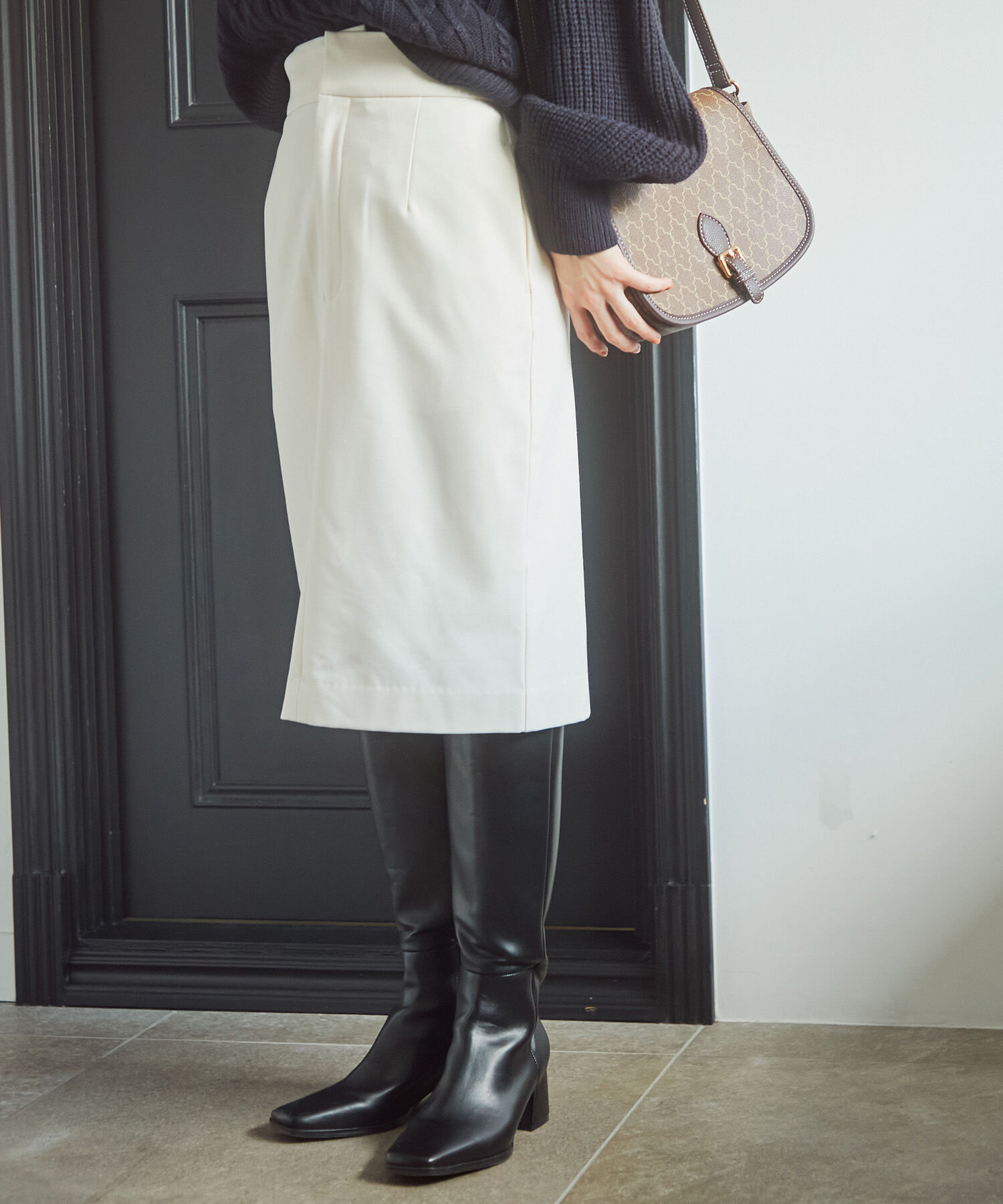 VIS「【HOT BEAUTY STRETCH】暖かく動きやすいタイトスカート」|スカート|