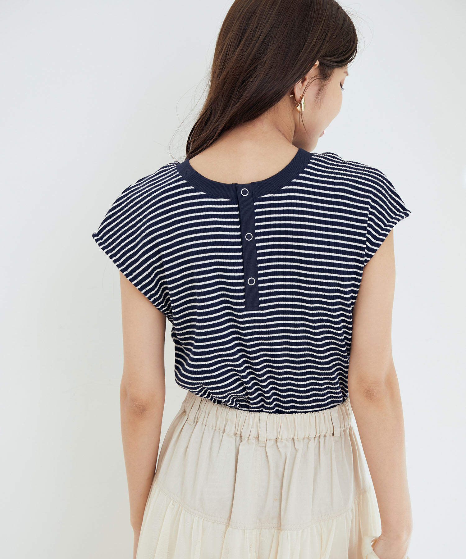 vis-a-vis「【WEB限定】前後２WAYスナップ釦付きフレンチスリーブボーダープルオーバー」|Tシャツ・カットソー|