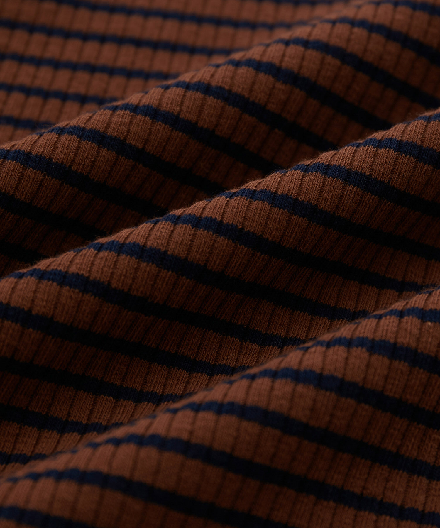 vis-a-vis「【WEB限定】前後２WAYスナップ釦付きフレンチスリーブボーダープルオーバー」|Tシャツ・カットソー|