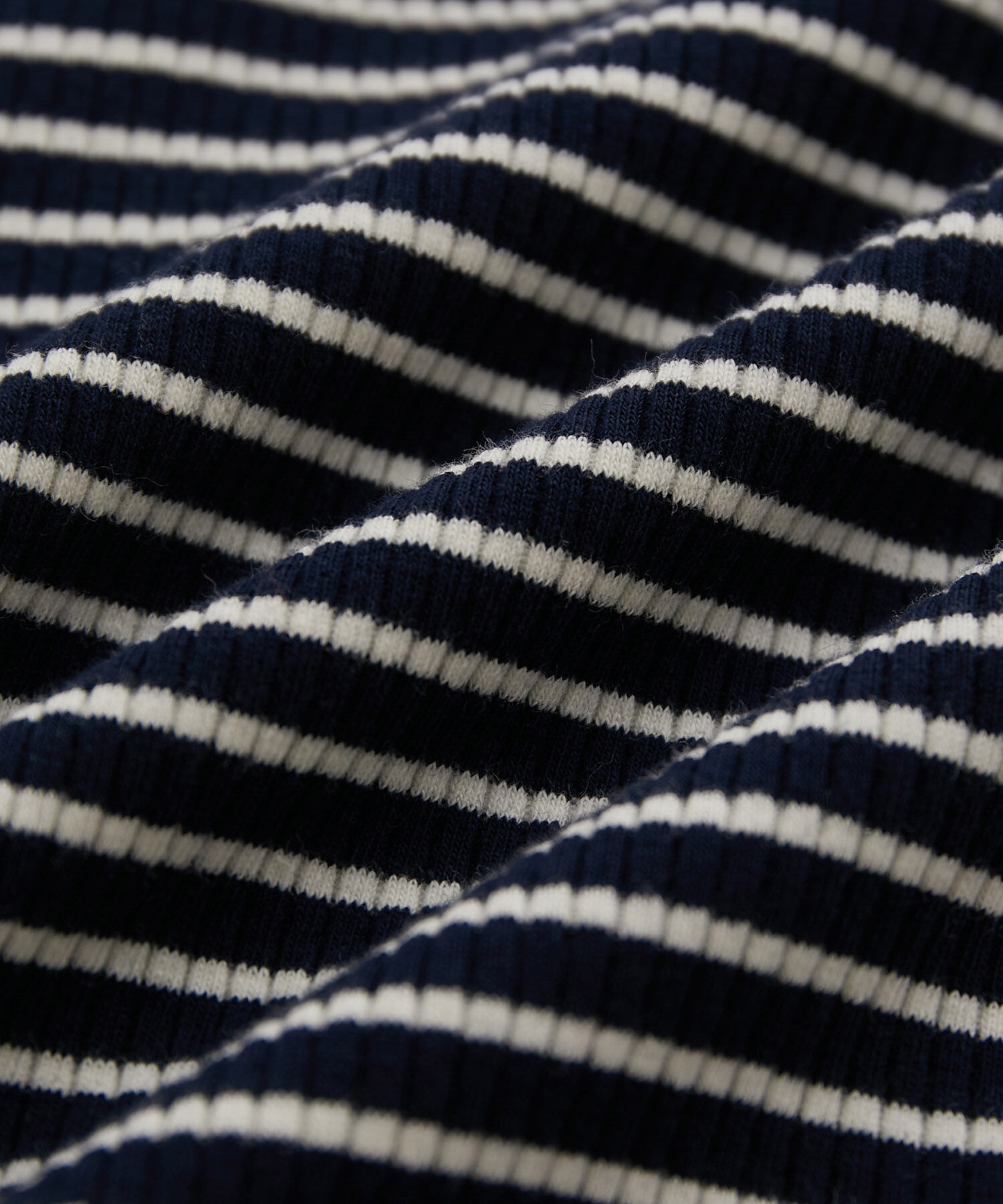 vis-a-vis「【WEB限定】前後２WAYスナップ釦付きフレンチスリーブボーダープルオーバー」|Tシャツ・カットソー|