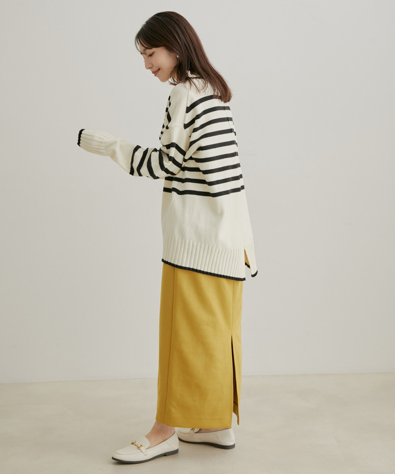 VIS「【選べる着丈・洗える】ベロアタッチタイトスカート【sustainable】」|スカート|