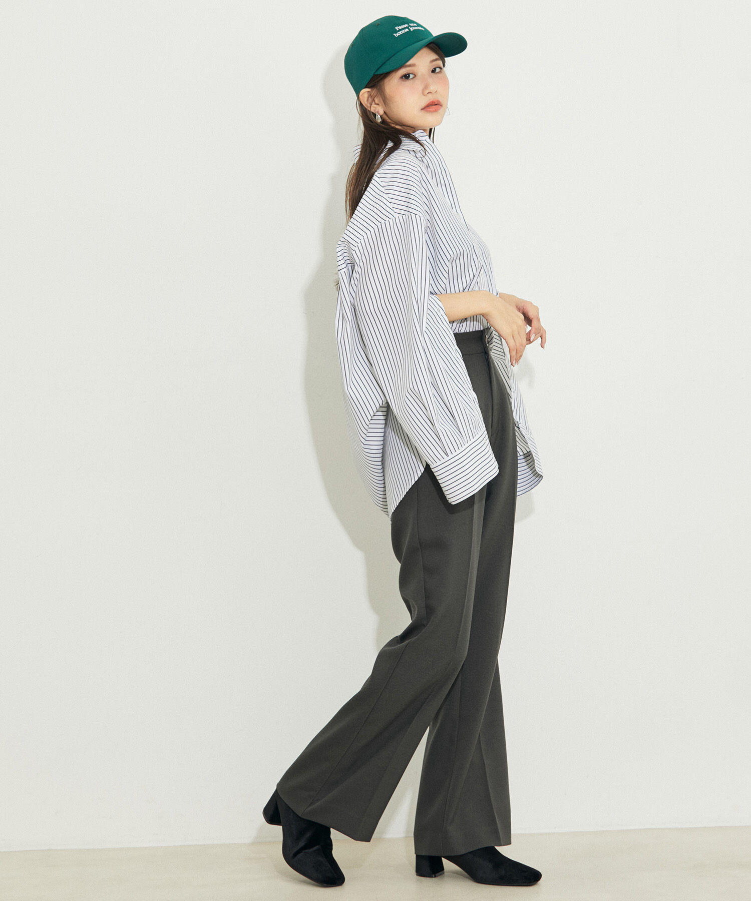 vis-a-vis「【WEB限定】【洗える】フレアパンツ」|スラックス|