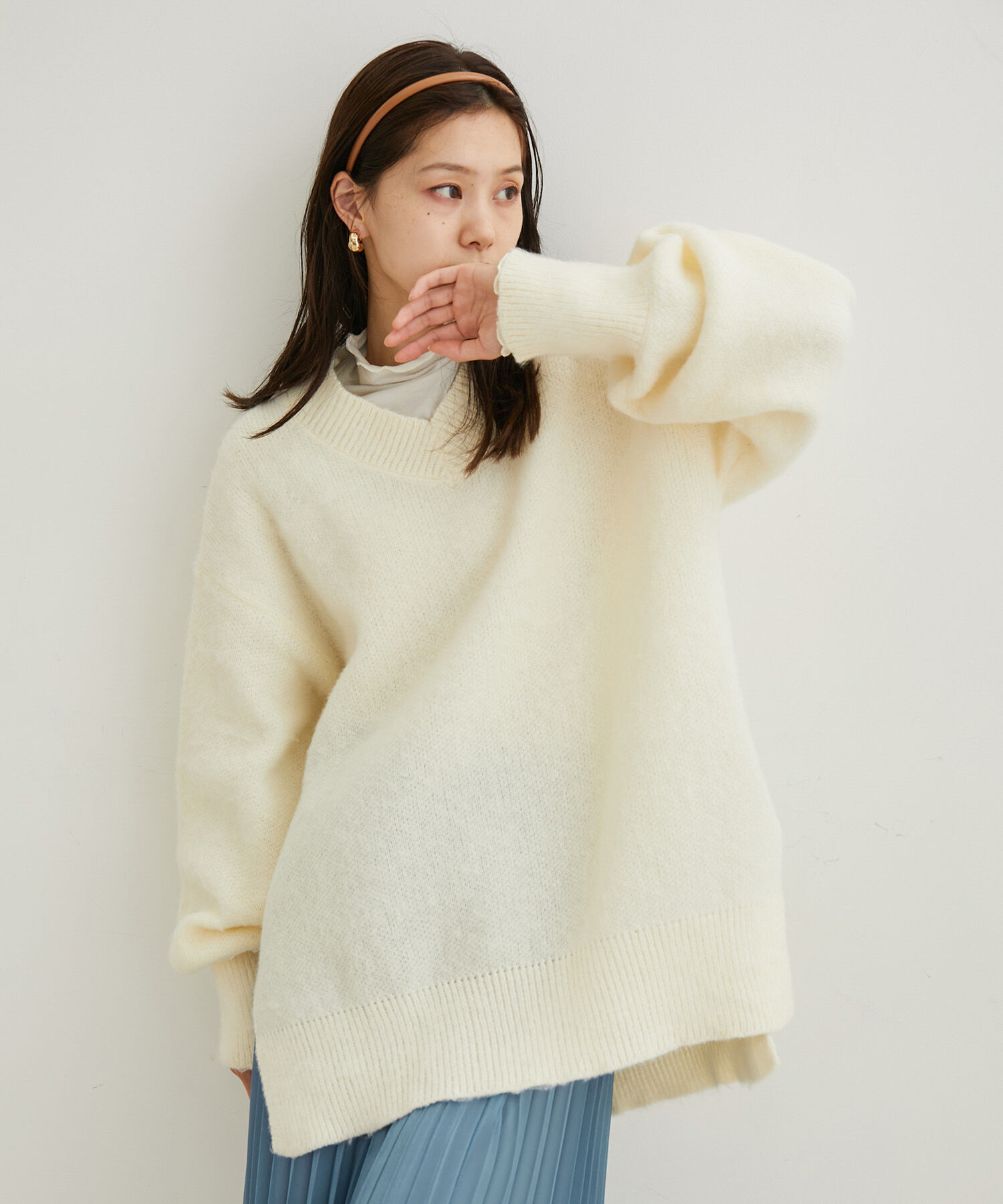 VIS「アート柄＆無地アソートふわふわVネックニット」|ニット・セーター|