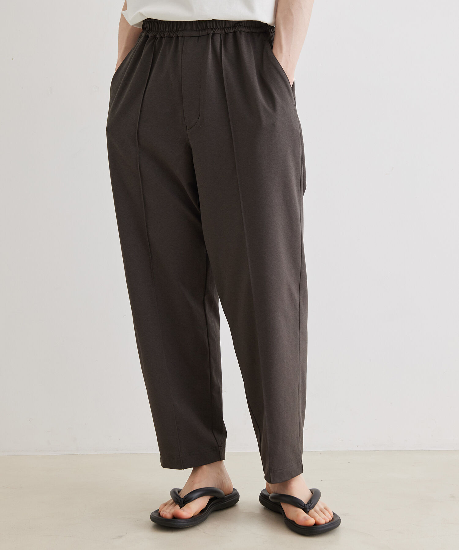 ADAM ET ROPE'「ワイドテーパード ジャージー スラックス / 速乾 / 冷感 / イージーケア / ユニセックス」|スラックス|