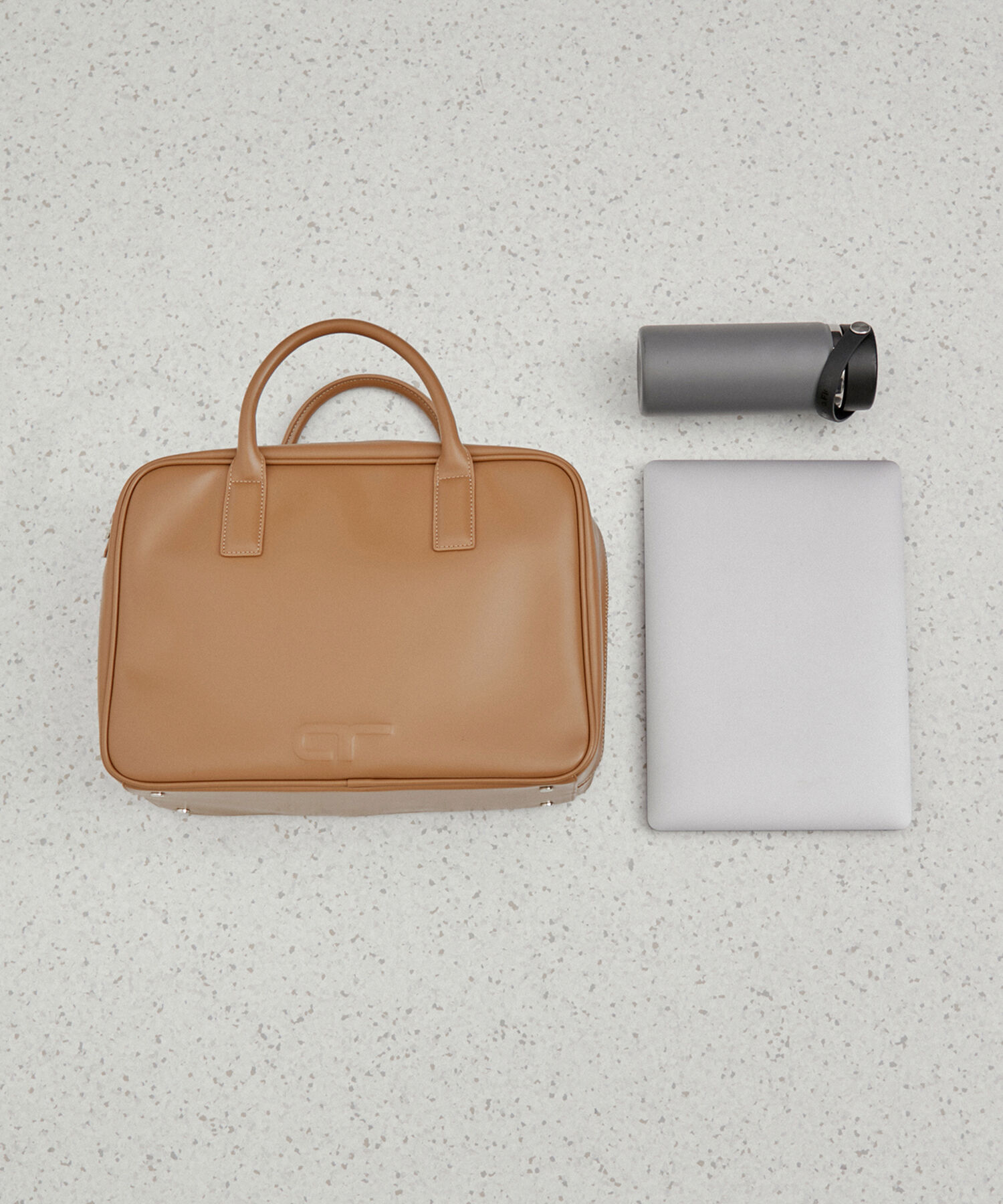 ADAM ET ROPE'「【サステナブル・一部WEB限定カラー】ロゴボストンビッグバッグ」|ボストンバッグ|