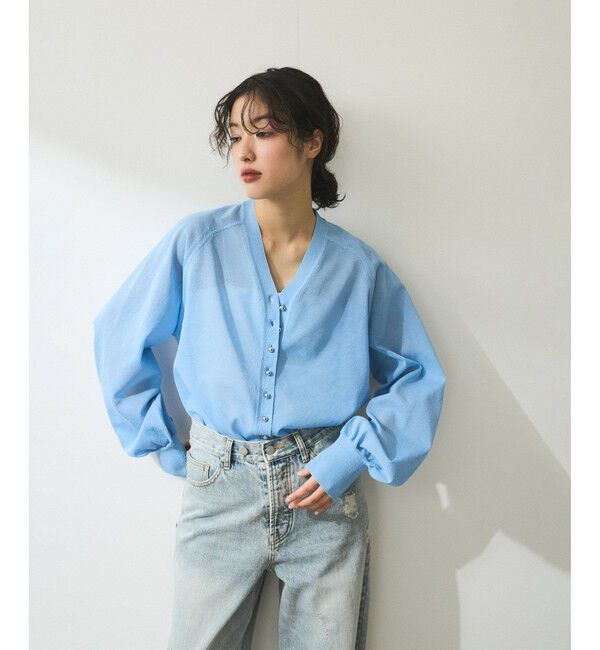 ADAM ET ROPE'「【WEB限定】・【サステナブル】メニーボタンシアーニットカーディガン」|カーディガン|サックス