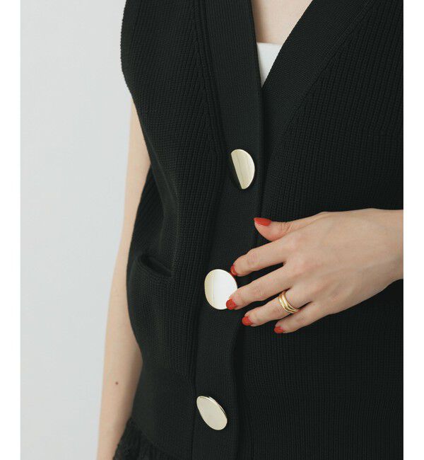 ADAM ET ROPE'「【WEB限定】・【サステナブル】ウェーブボタンVネックニットジレ」|ベスト・ジレ|