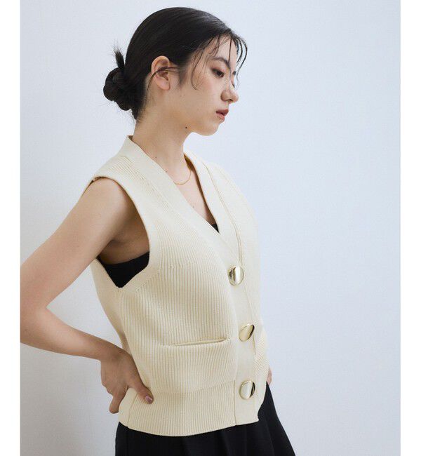 ADAM ET ROPE'「【WEB限定】・【サステナブル】ウェーブボタンVネックニットジレ」|ベスト・ジレ|